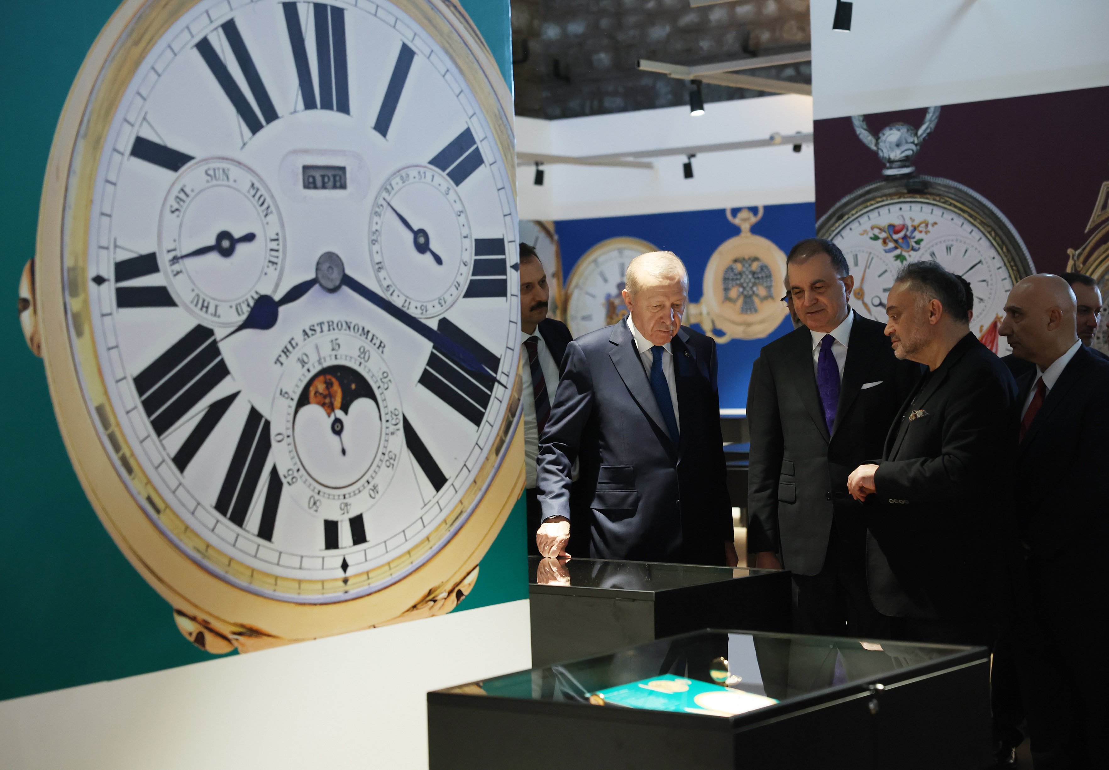 Tarihi cep saatleri sergisi