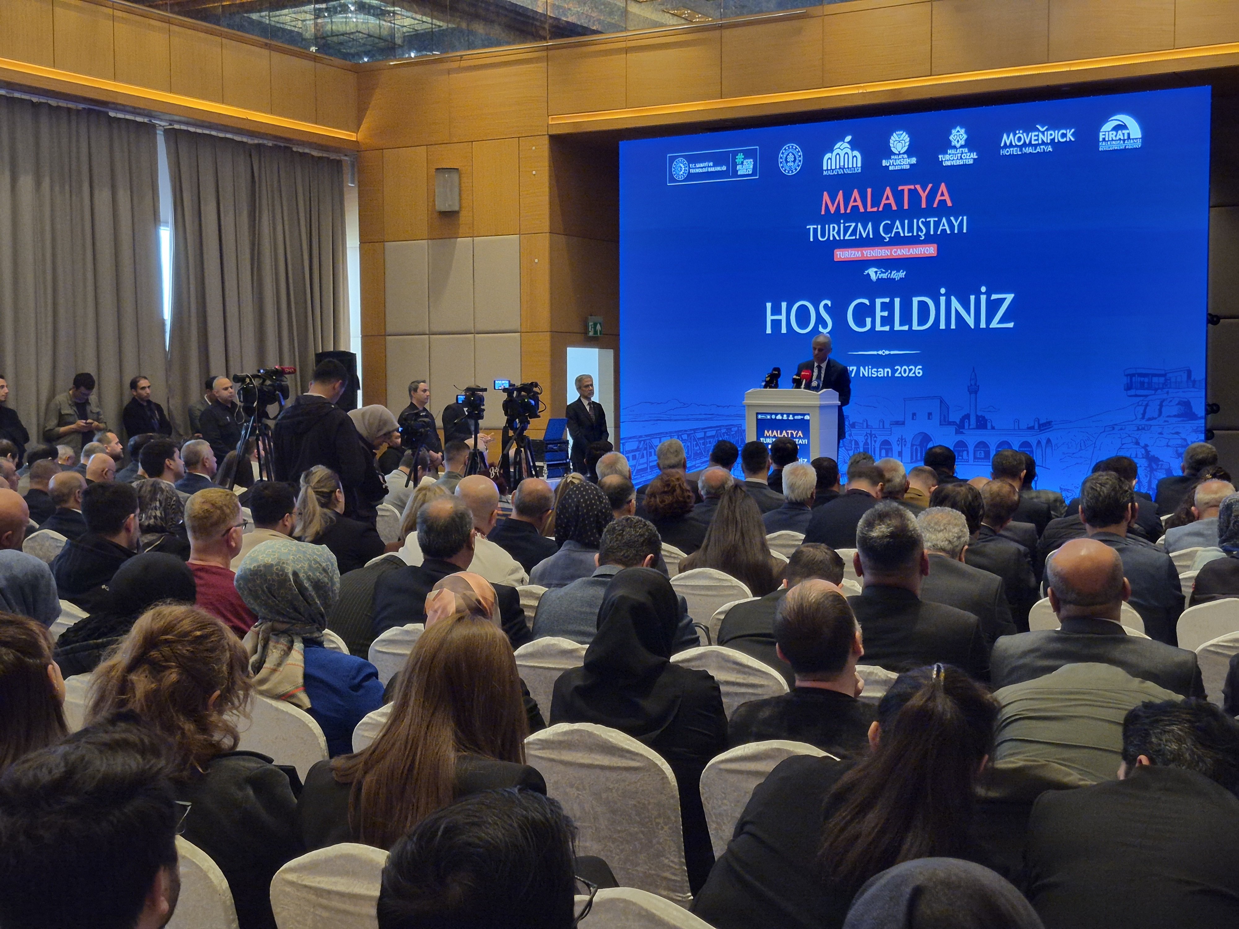 Kültür ve Turizm Bakan Yardımcısı Nadir Alpaslan Turizm Çalıştayı