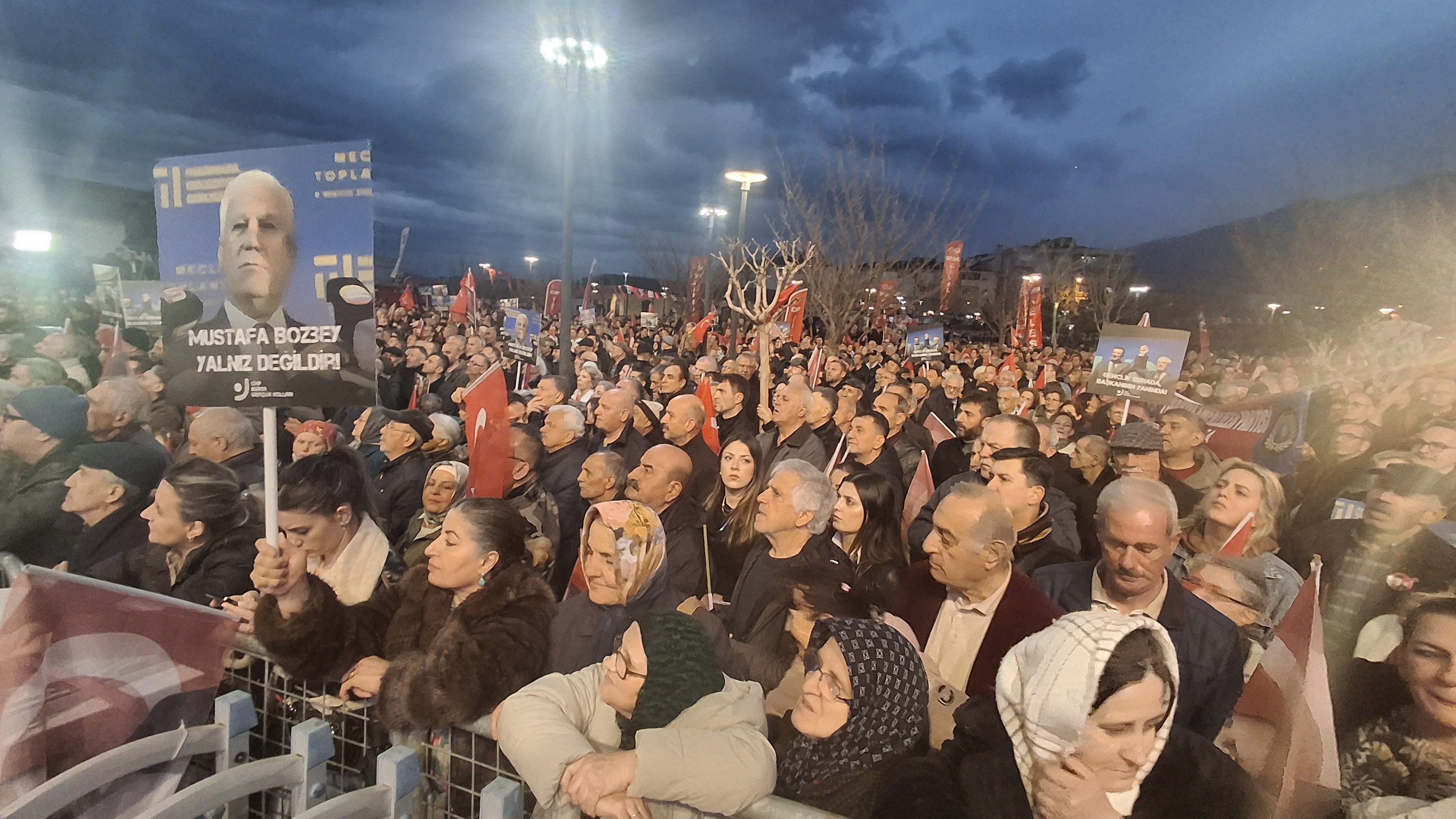 Miting Alanı