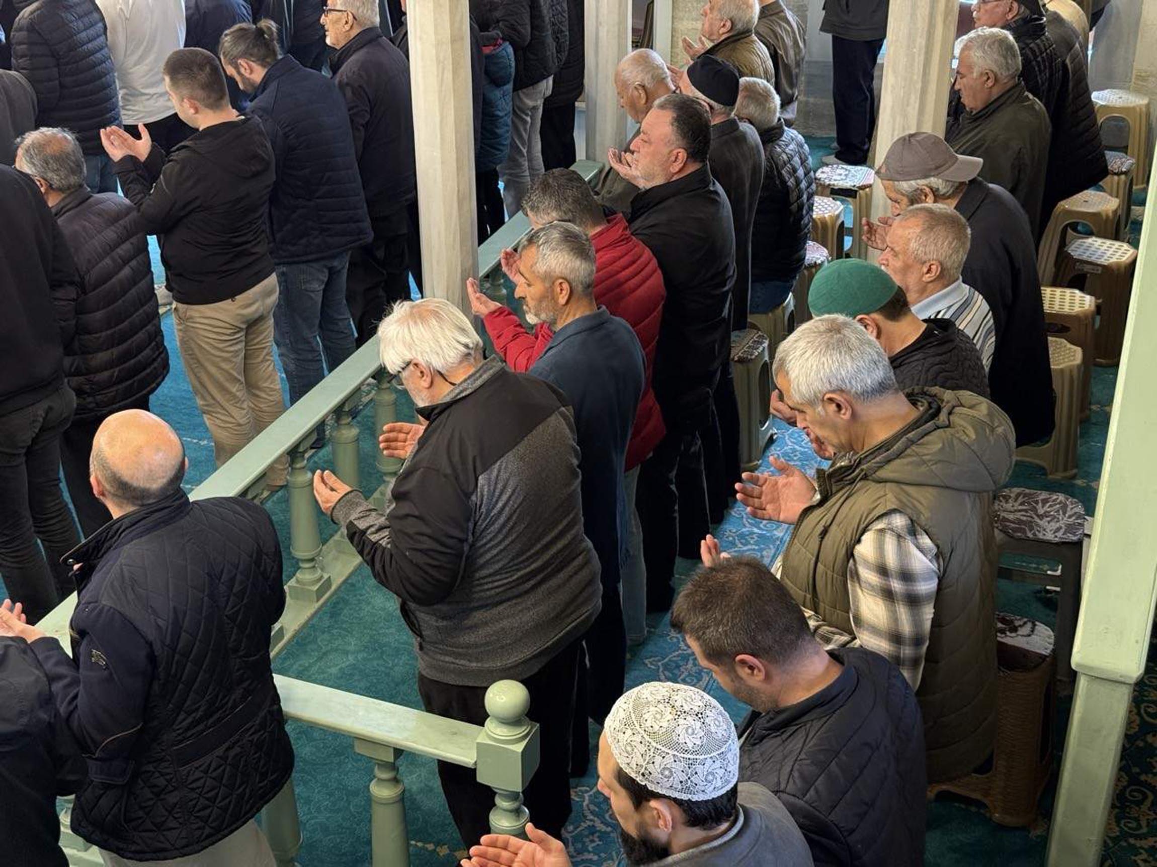 Rüstempaşa Camii Cenaze Namazı