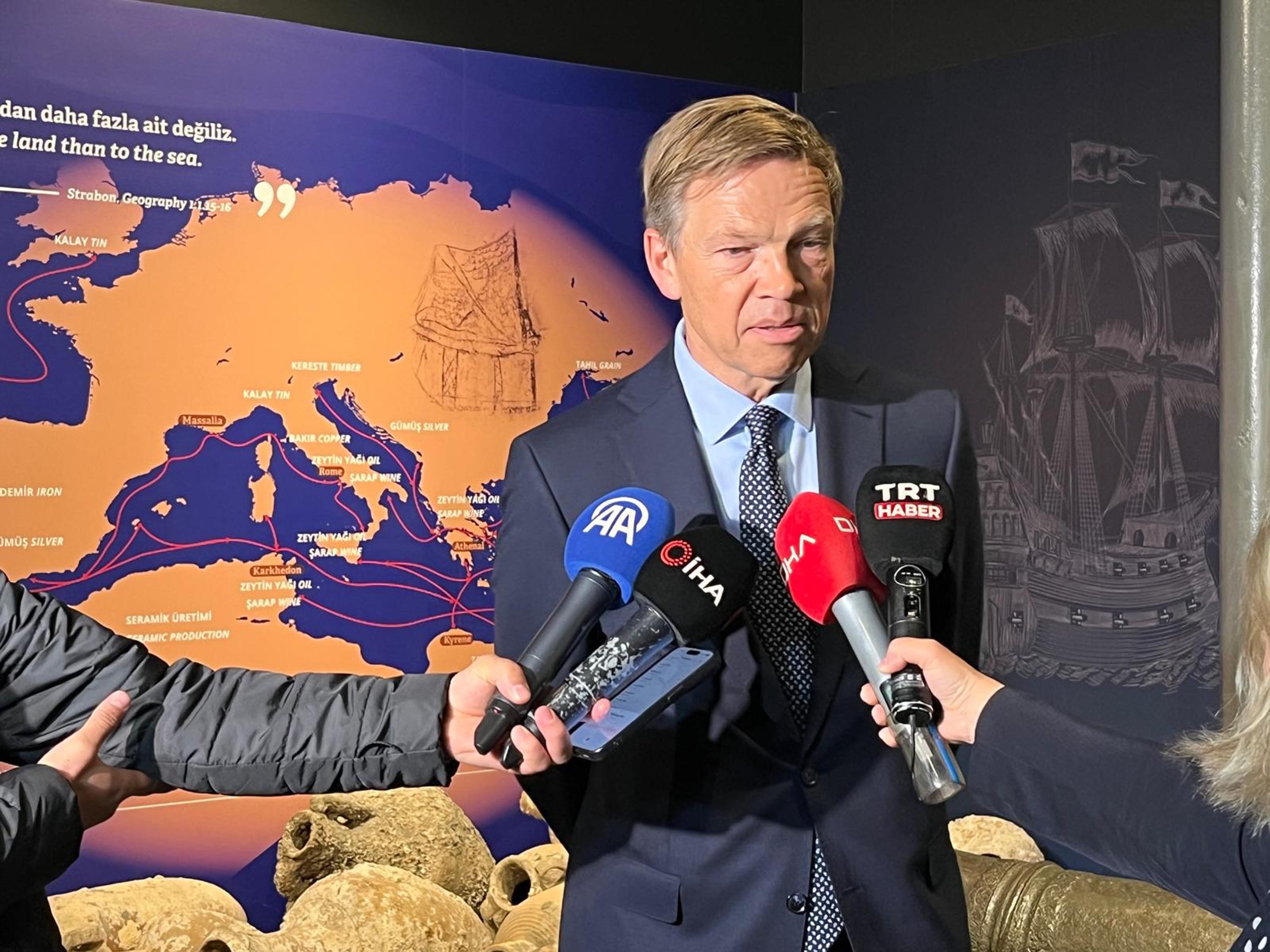 Hollanda gemi topu inceleme