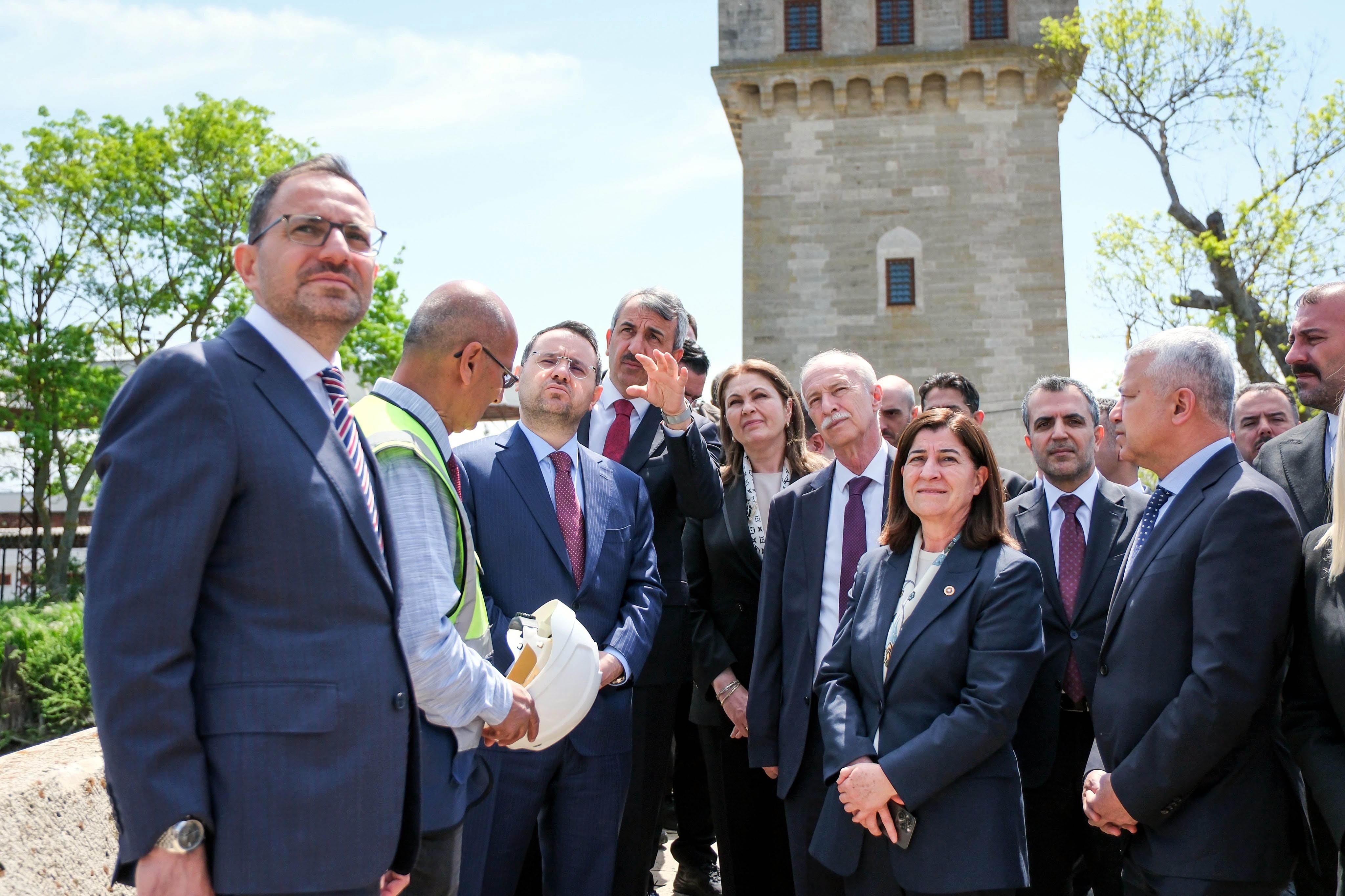 Adalet Bakanı Akın Gürlek, MHP İl Başkanlığı ziyareti