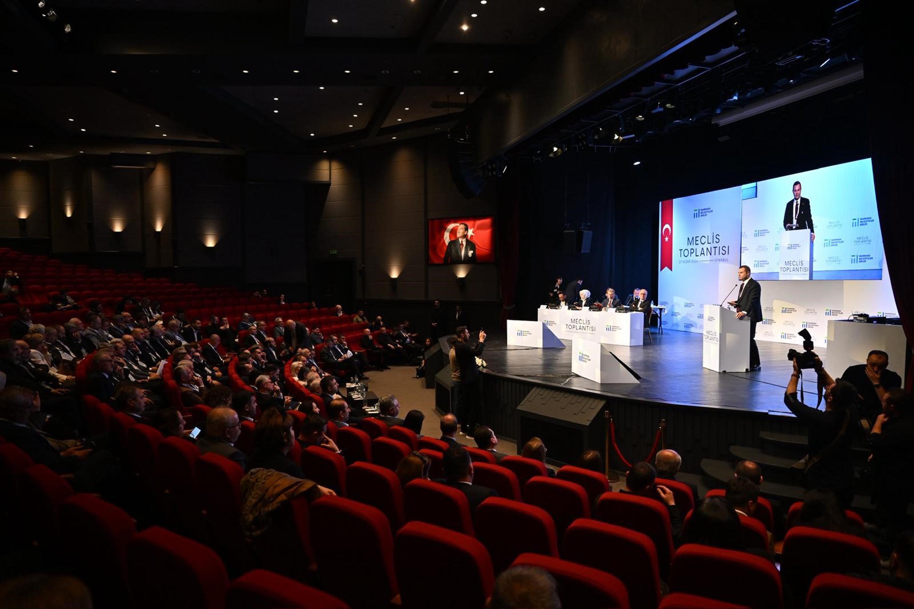 Ahmet Akın konuşma