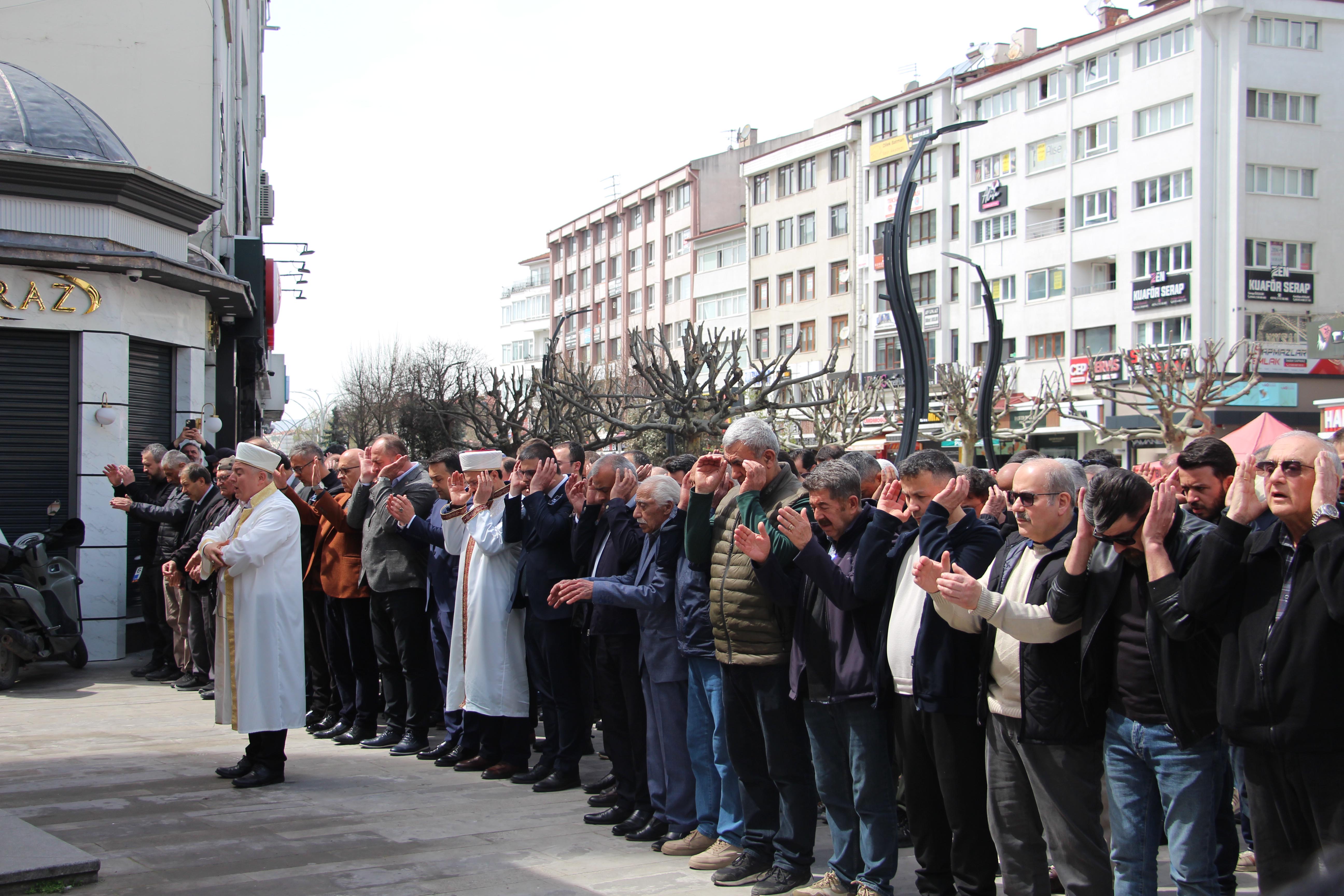 Bolu Anma Töreni Katılımcılar