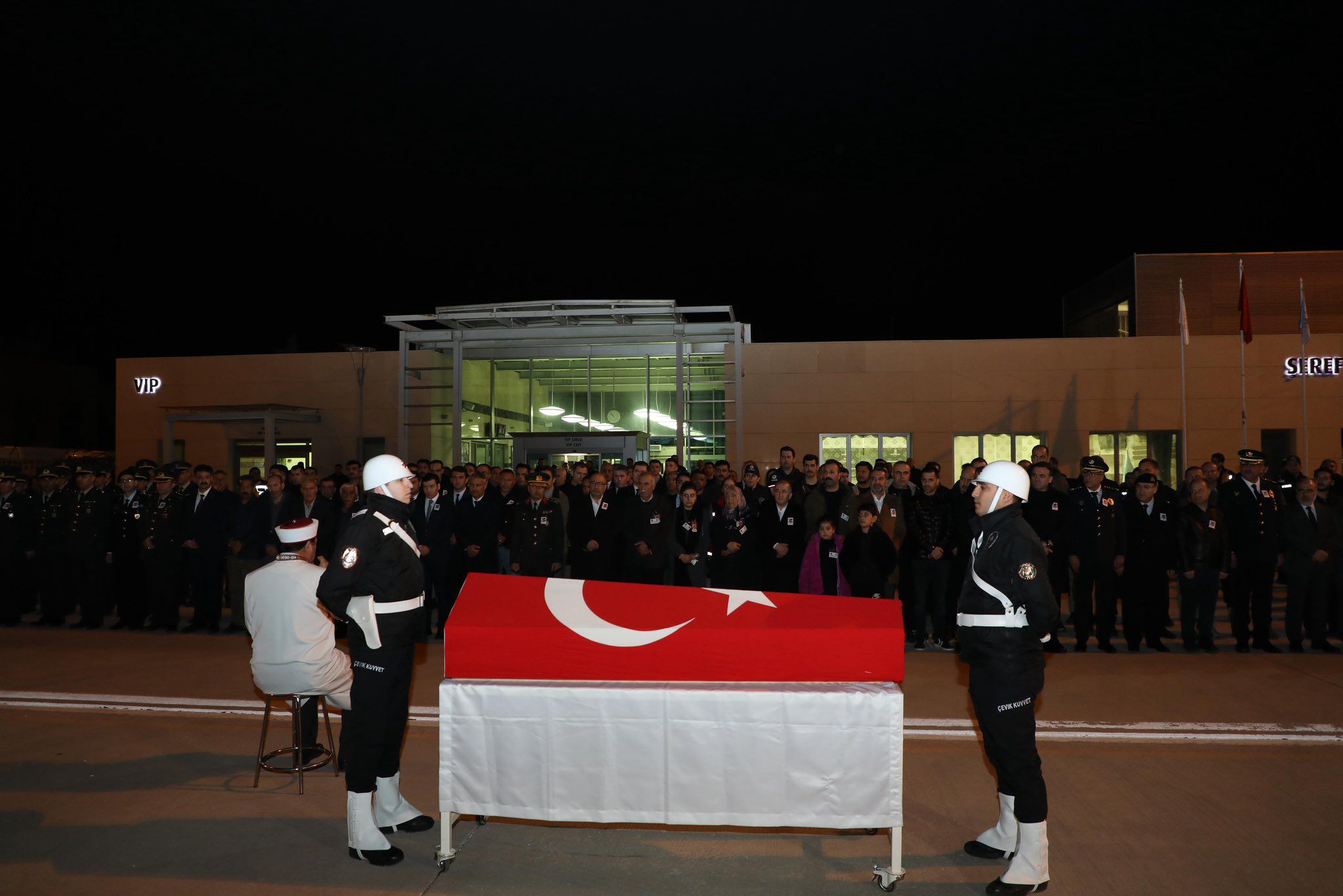 Elazığ Valisi Numan Hatipoğlu şehit cenazesi töreni