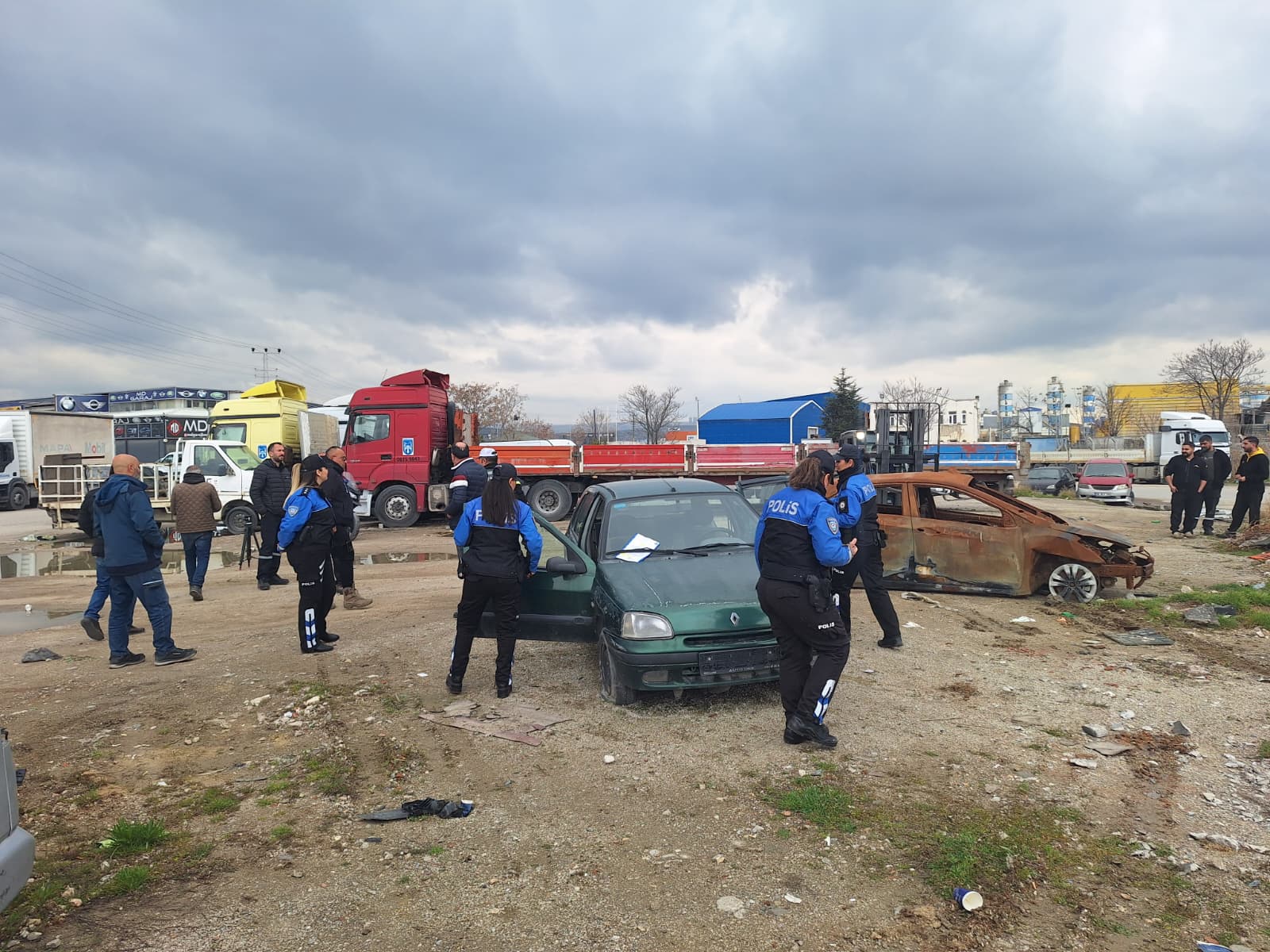 Toplum Destekli Polislik hurda araç