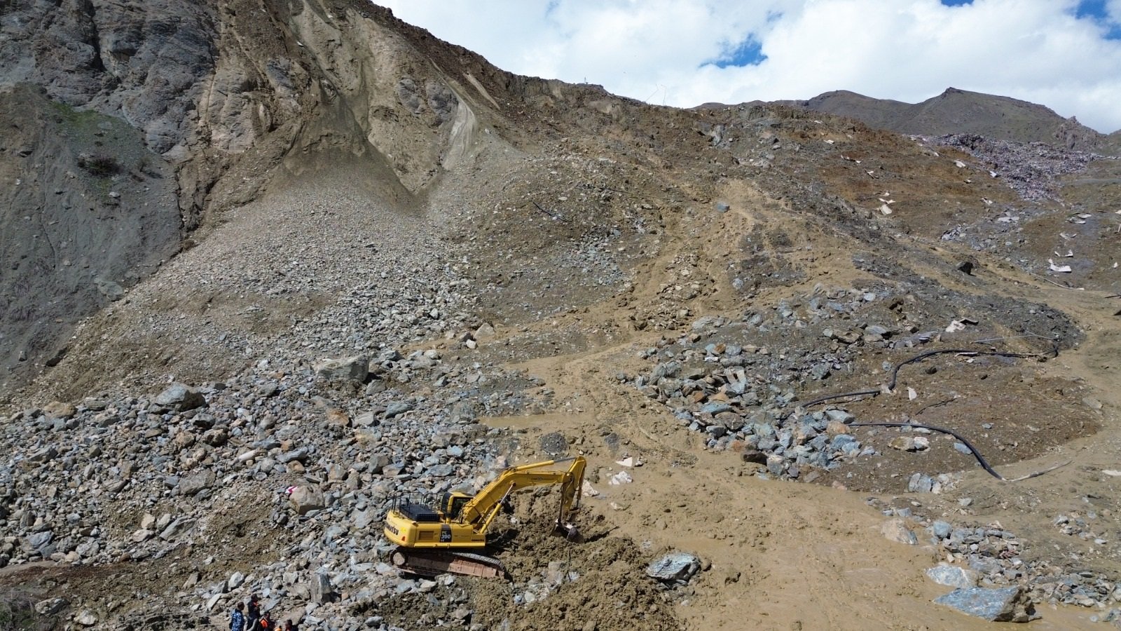 Heyelan bölgesi Hakkari