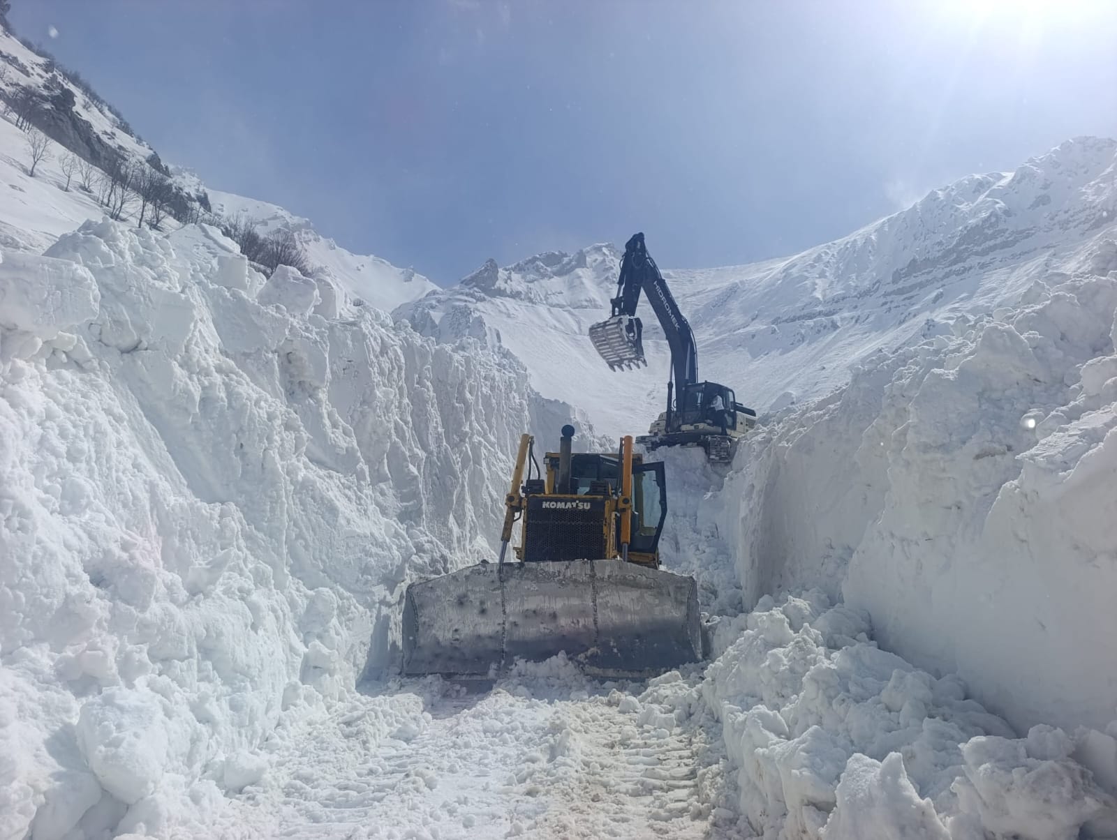 Hakkari askeri bölge yolu ulaşım