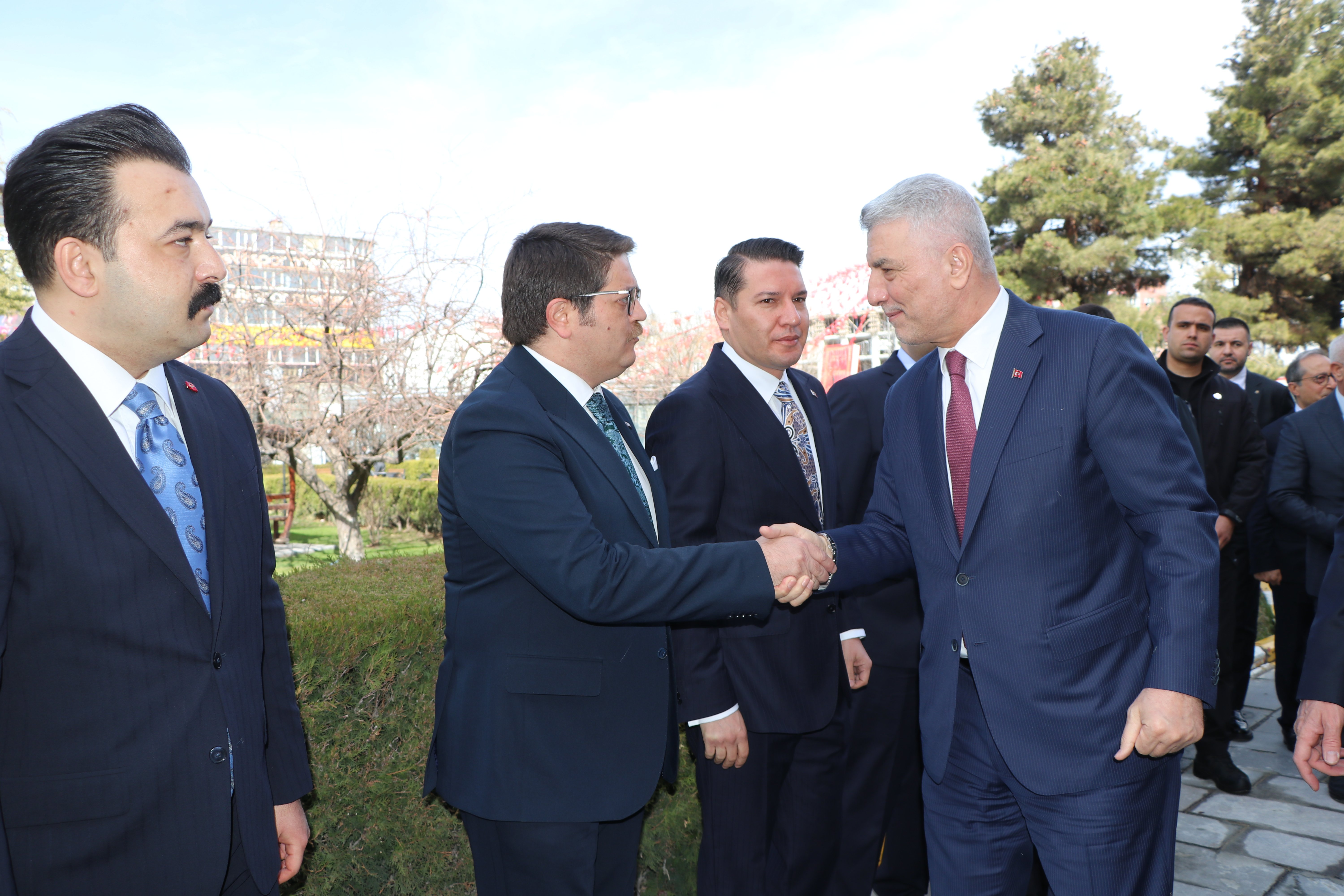 Ticaret Bakanı Ömer Bolat