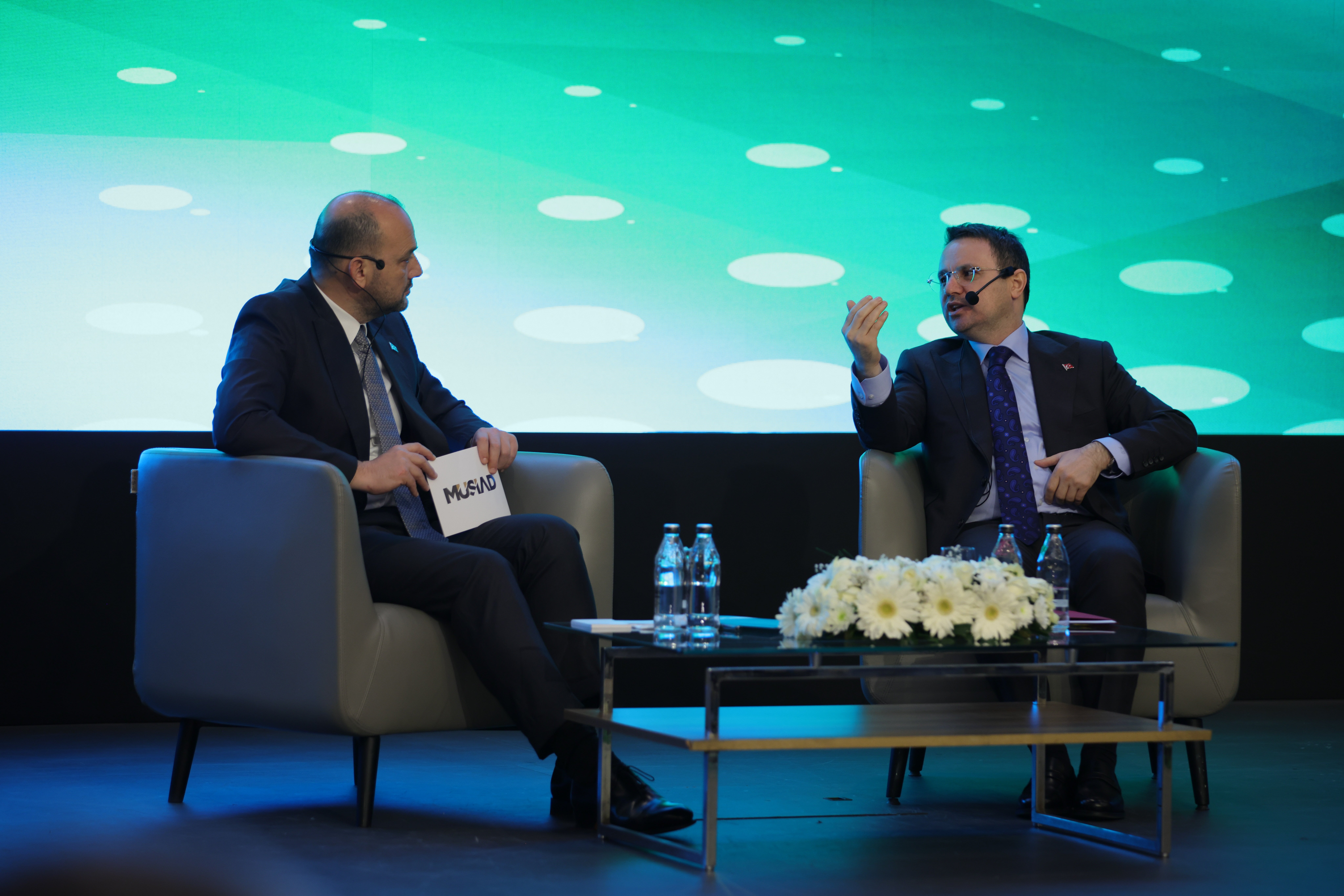 Adalet Bakanı Akın Gürlek MÜSİAD zirvesinde konuşuyor