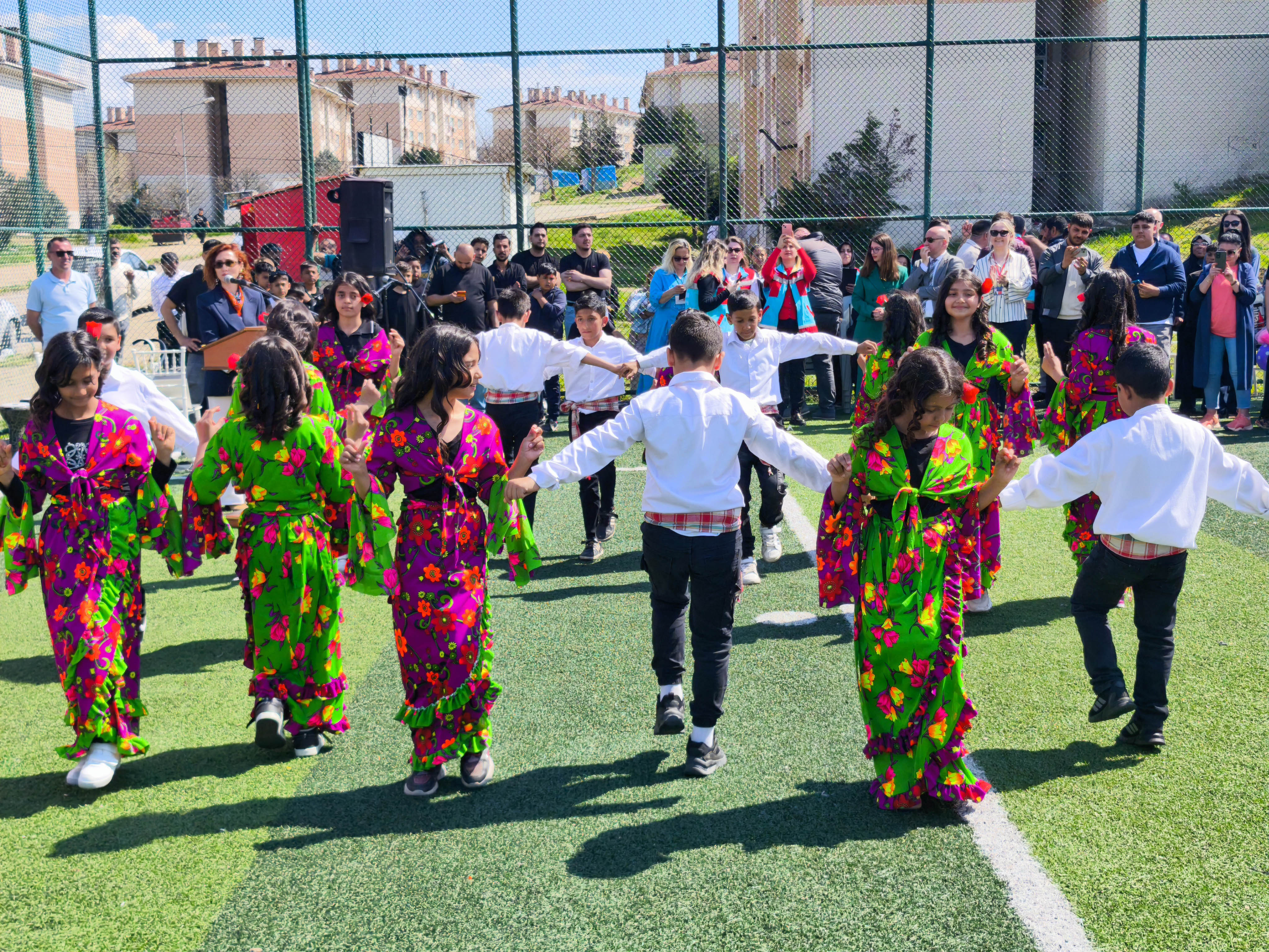Romanlar Günü Etkinliği Katılımcıları