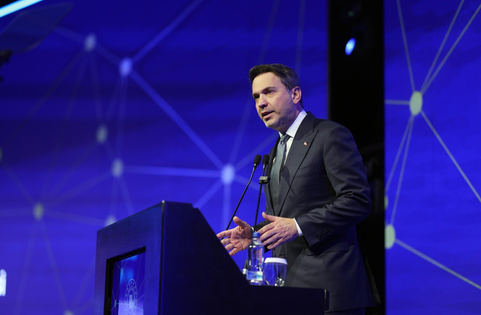 Enerji ve Tabii Kaynaklar Bakanı Alparslan Bayraktar