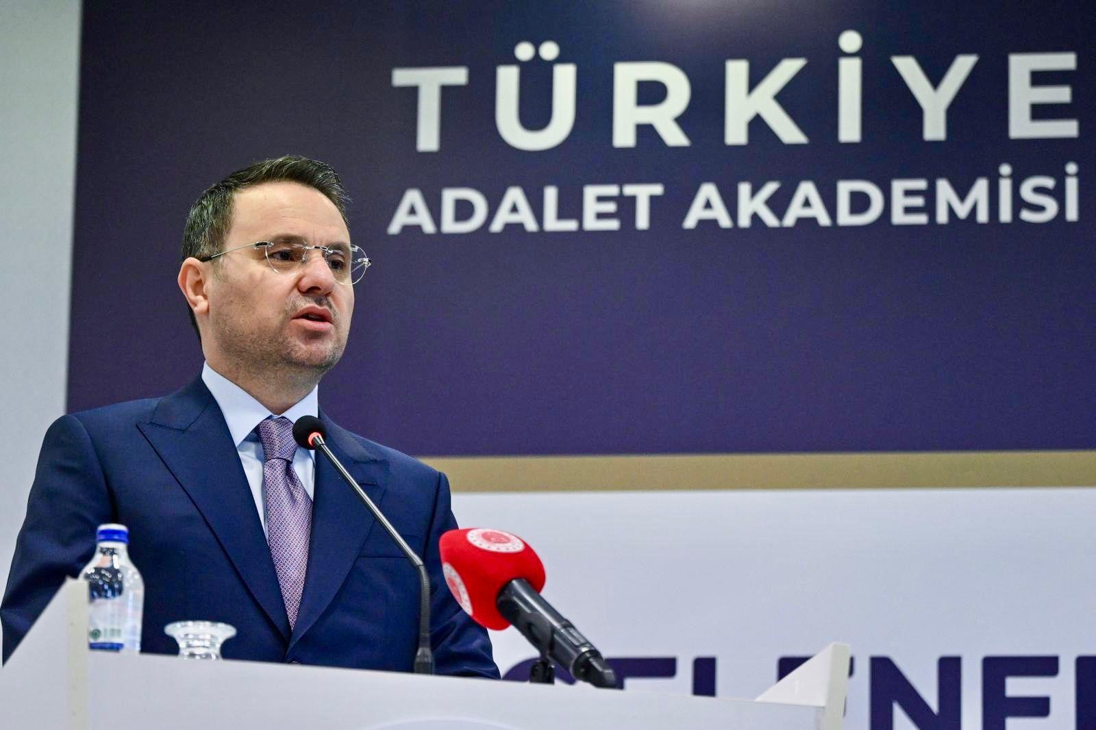 Adalet Bakanı Akın Gürlek akademi açılışında