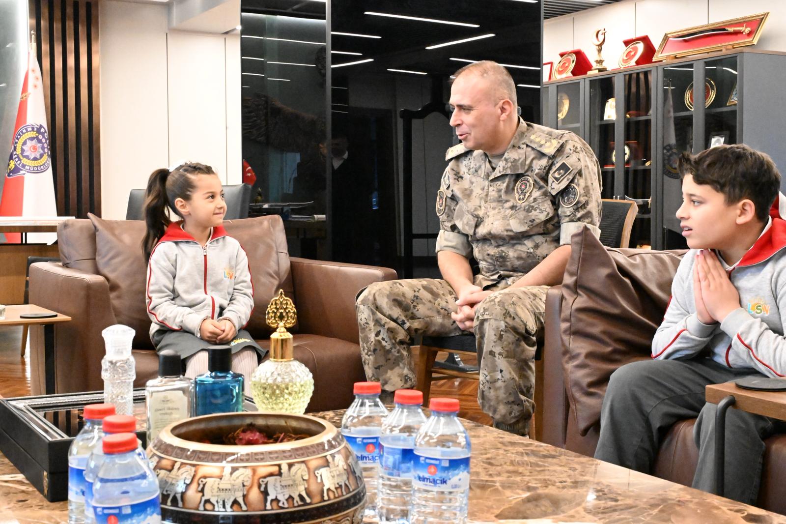 LÖSEV Çocukları Özel Harekat Başkanlığında