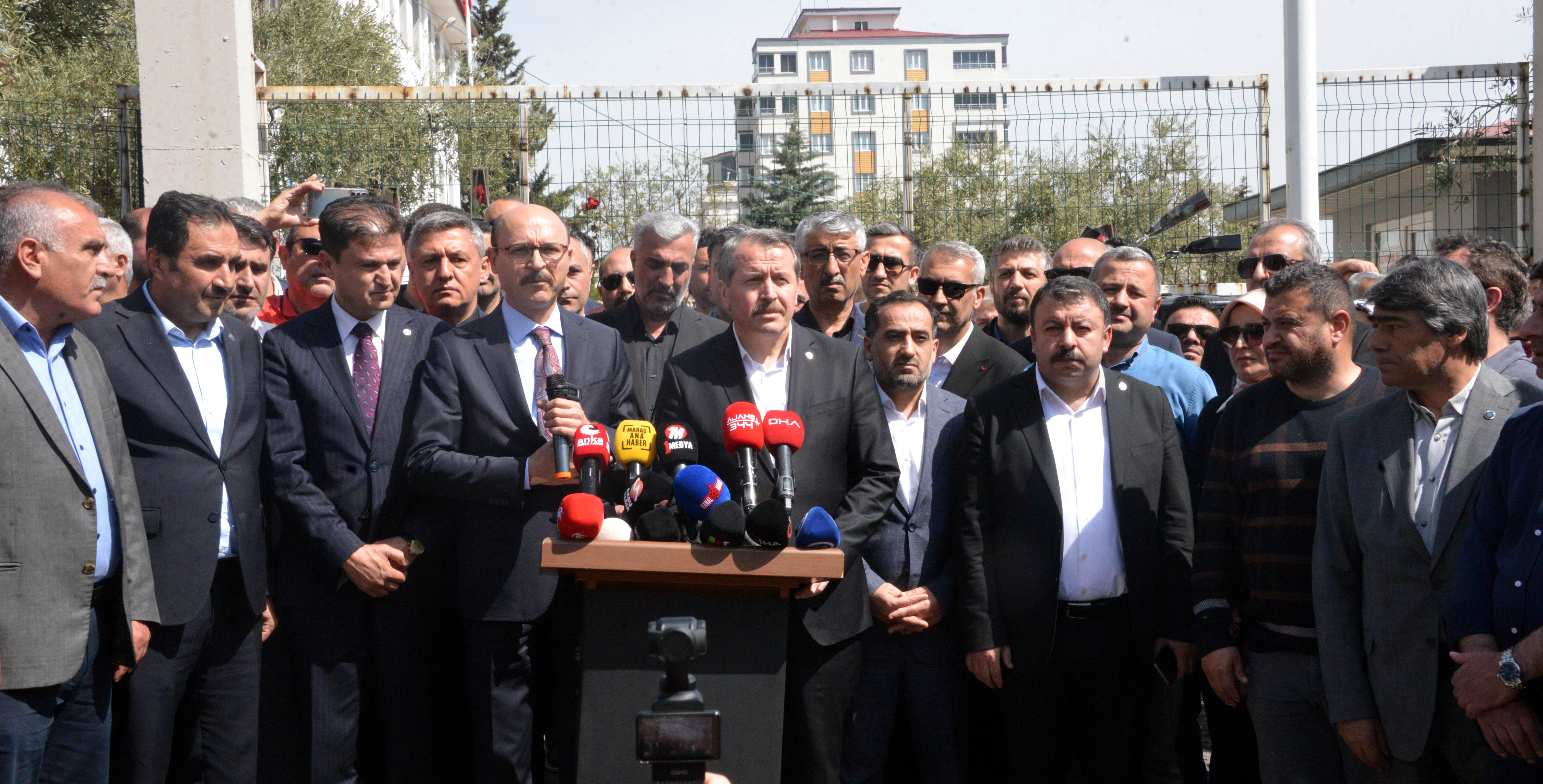 Ayser Çalık Ortaokulu