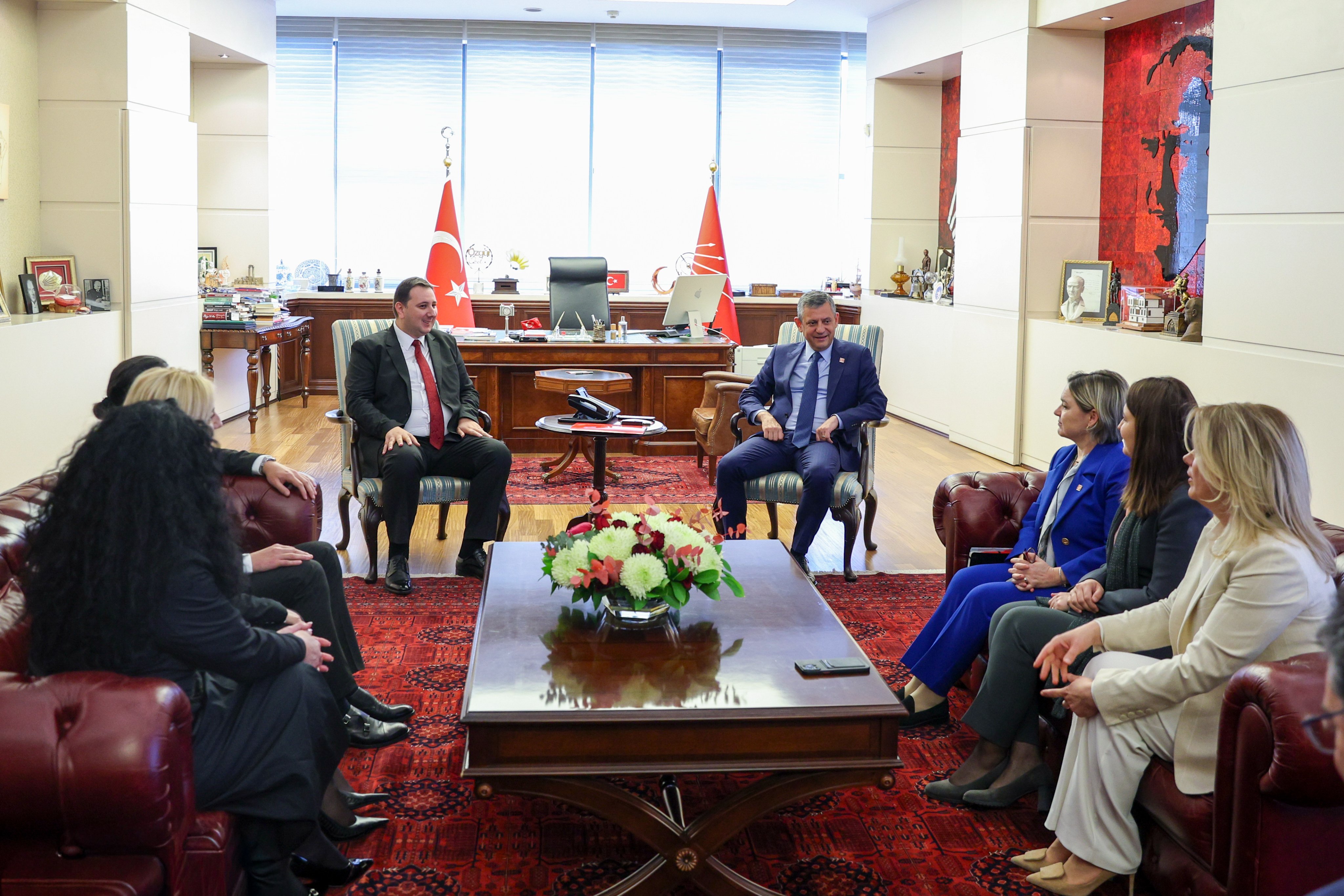 Özgür Özel Enes İbrahim görüşmesi