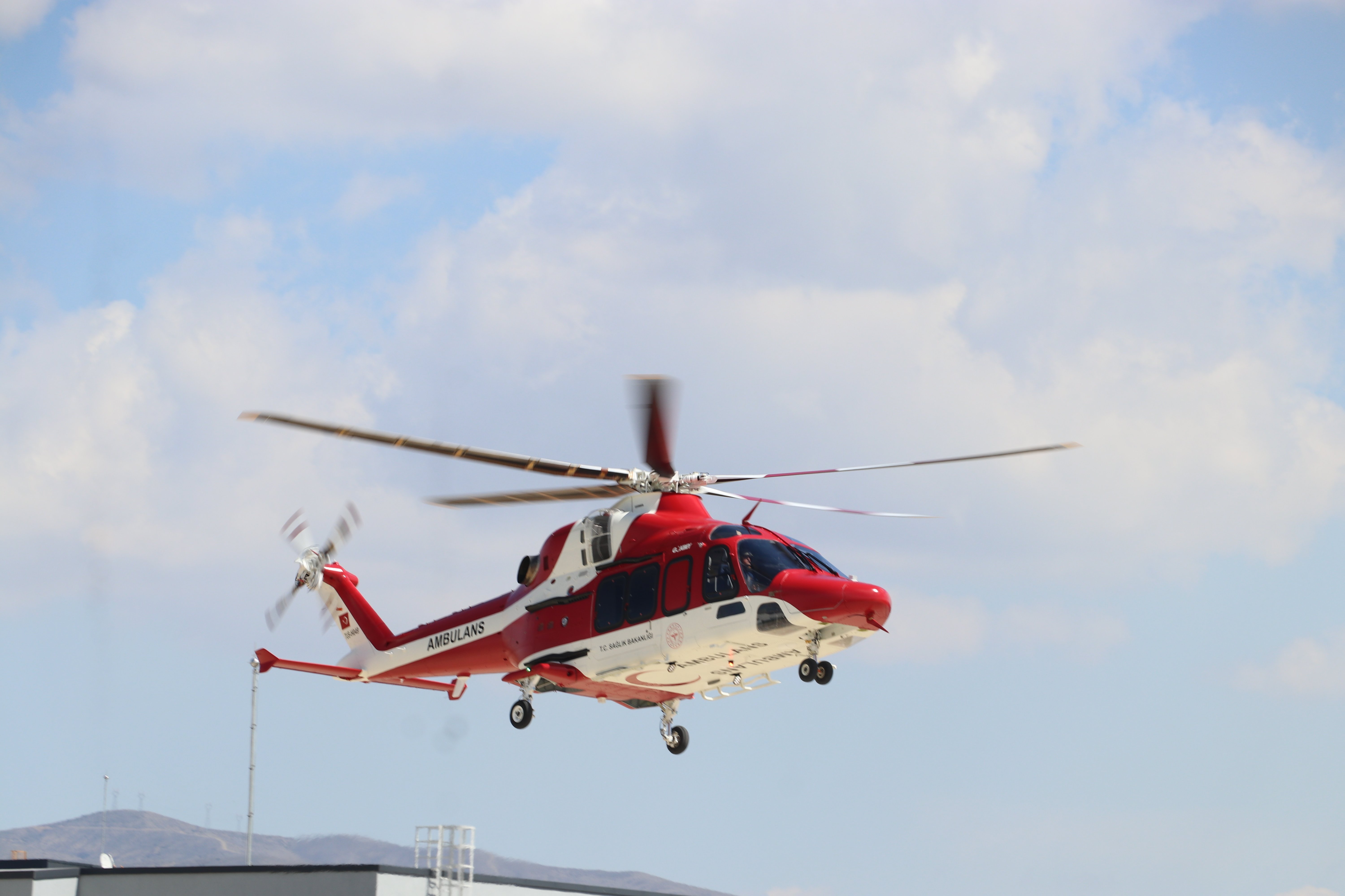 GÖKBEY Ambulans İç Donanımı