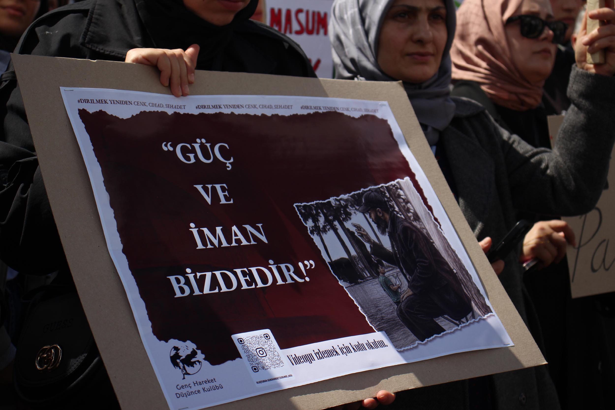 Ağrı İbrahim Çeçen Üniversitesi protesto yürüyüşü