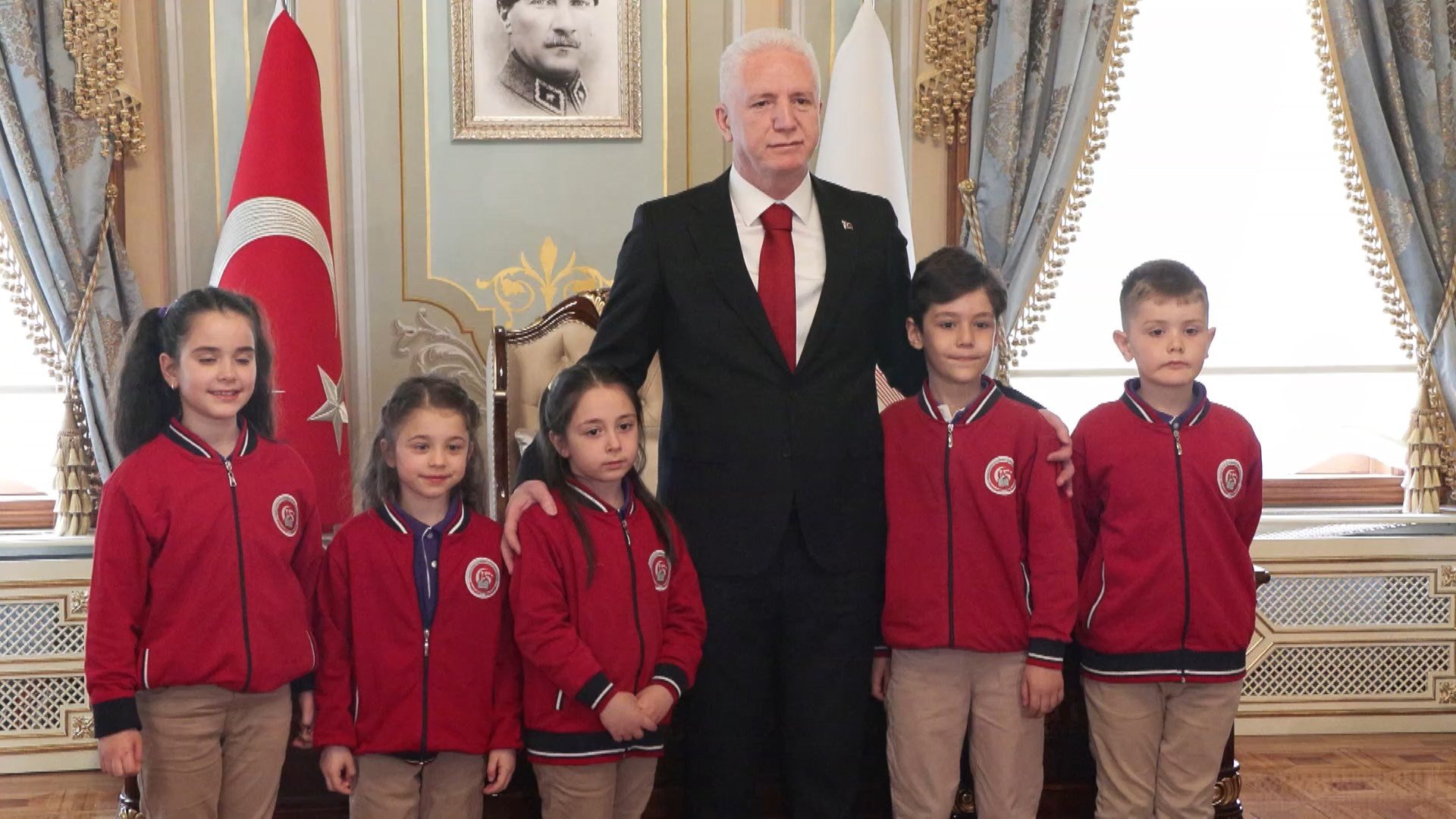 İstanbul Valiliği 23 Nisan devir teslim töreni