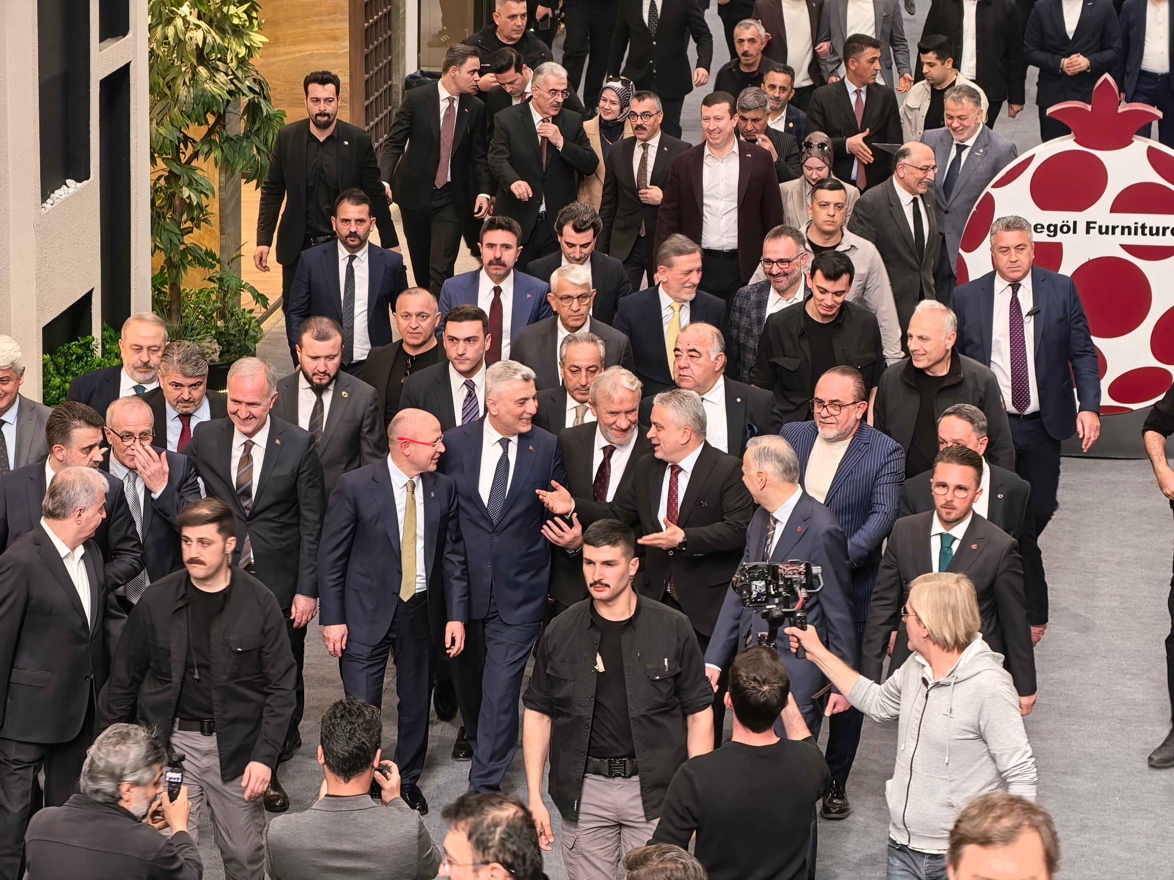 Ticaret Bakanı Ömer Bolat Konuşma Yapıyor