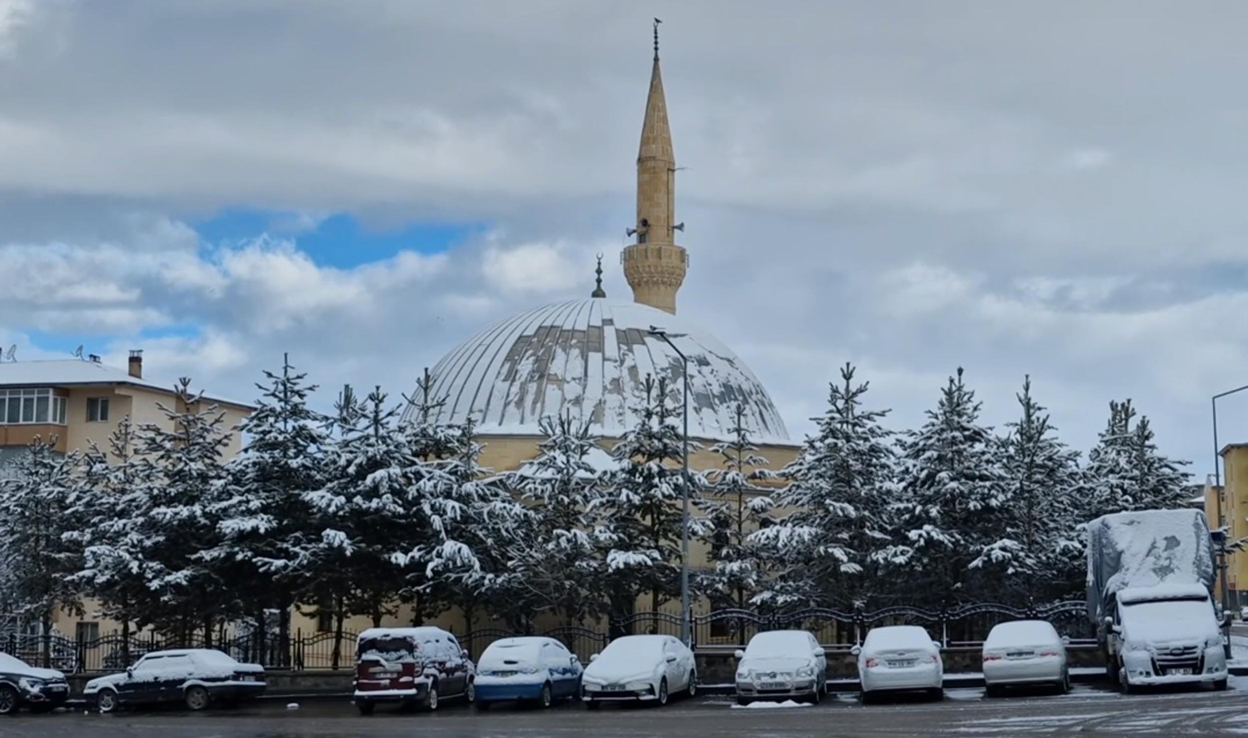 Palandöken Kayak Merkezi kar kalınlığı 211 santimetre