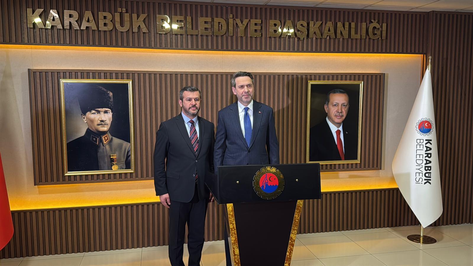 Bakan Bayraktar KARDEMİR çalışanları ile