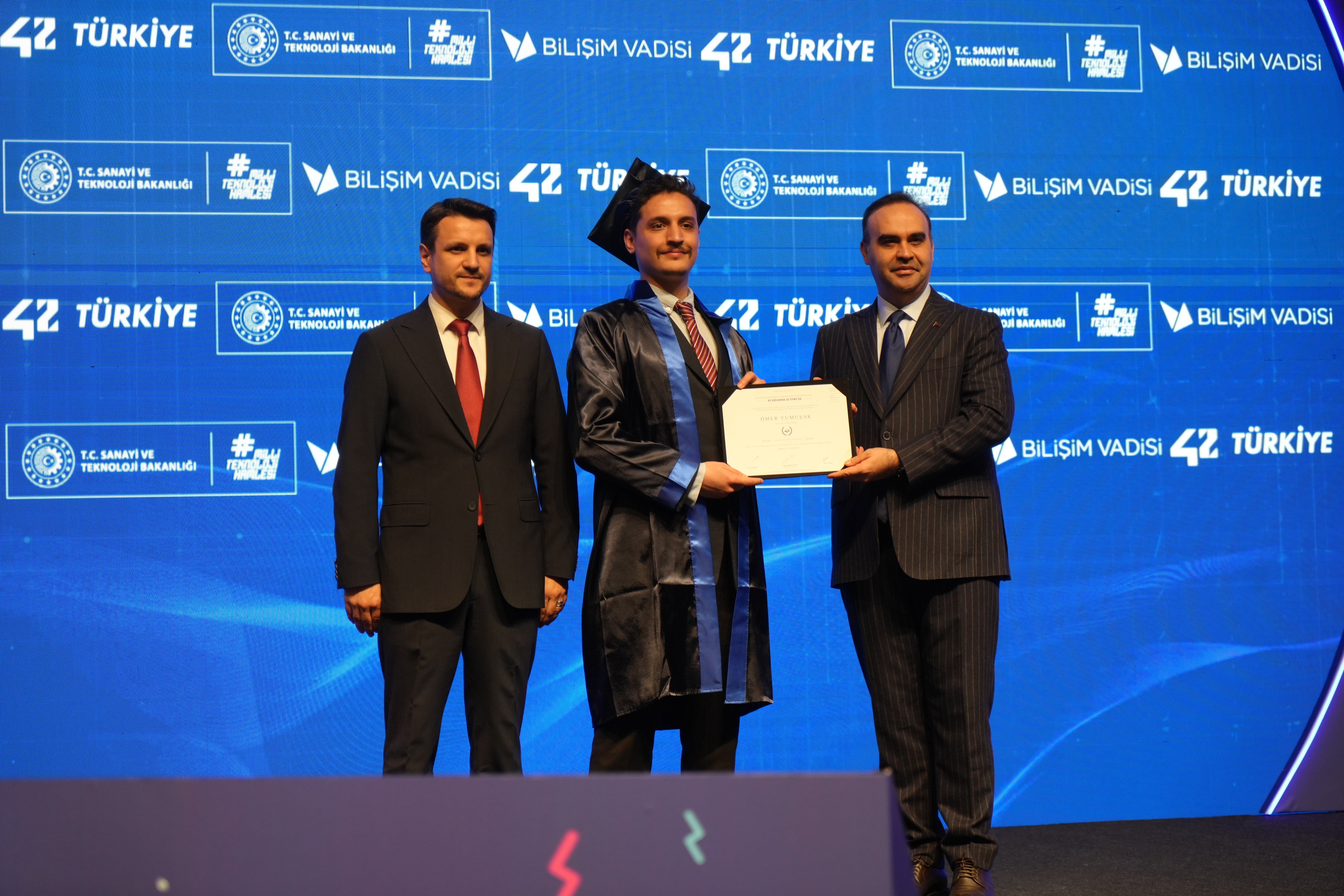 Bakan Mehmet Fatih Kacır konuşma yapıyor