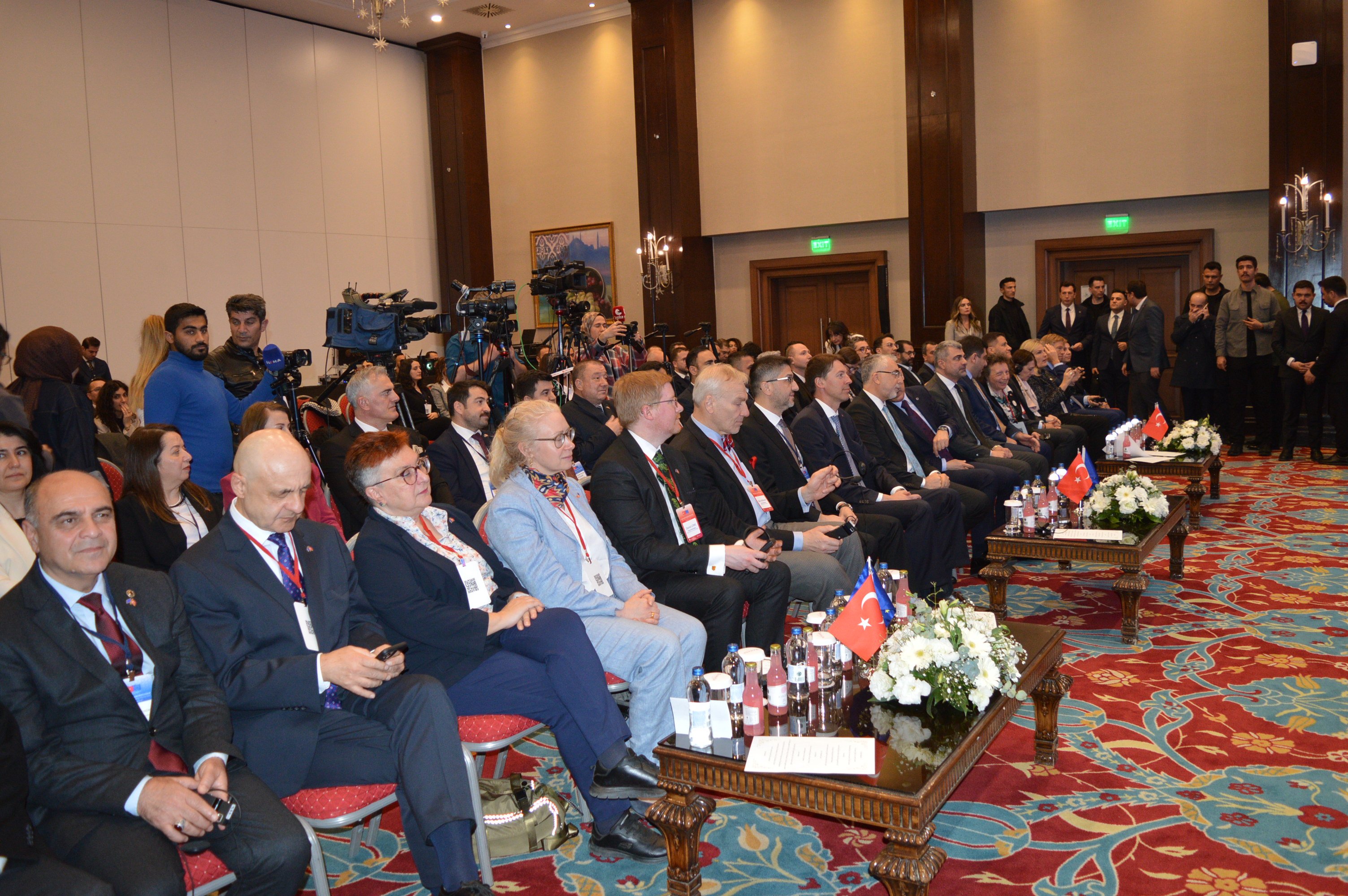 Bakan Işıkhan ve Protokol