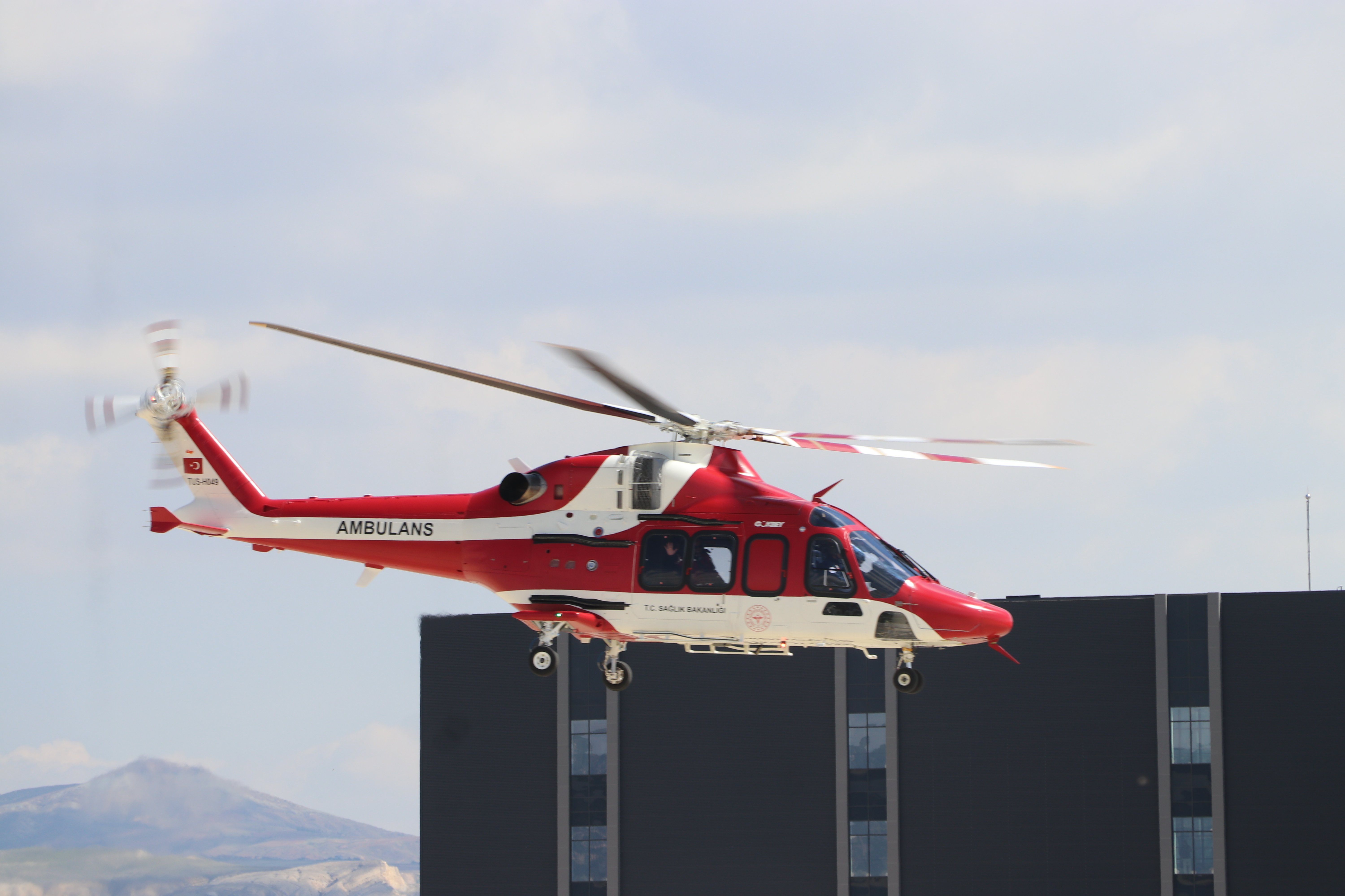 Sağlık Bakanı Kemal Memişoğlu