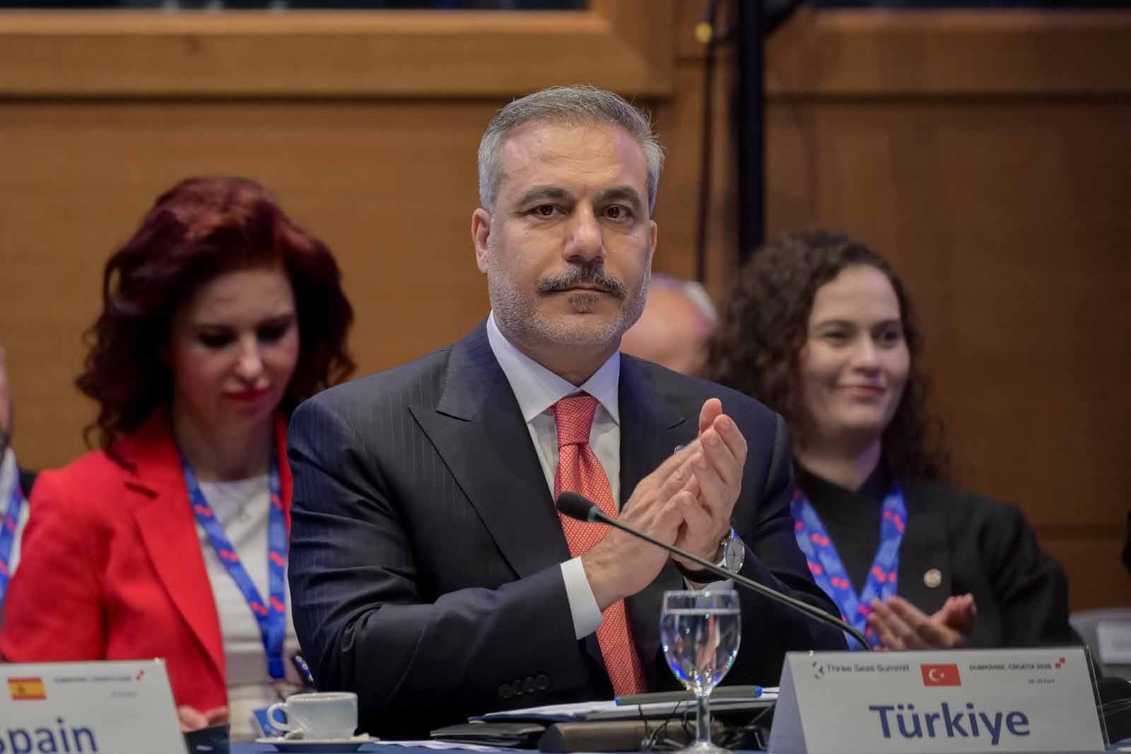 Dışişleri Bakanı Hakan Fidan, Üç Deniz Girişimi Zirvesi'nde