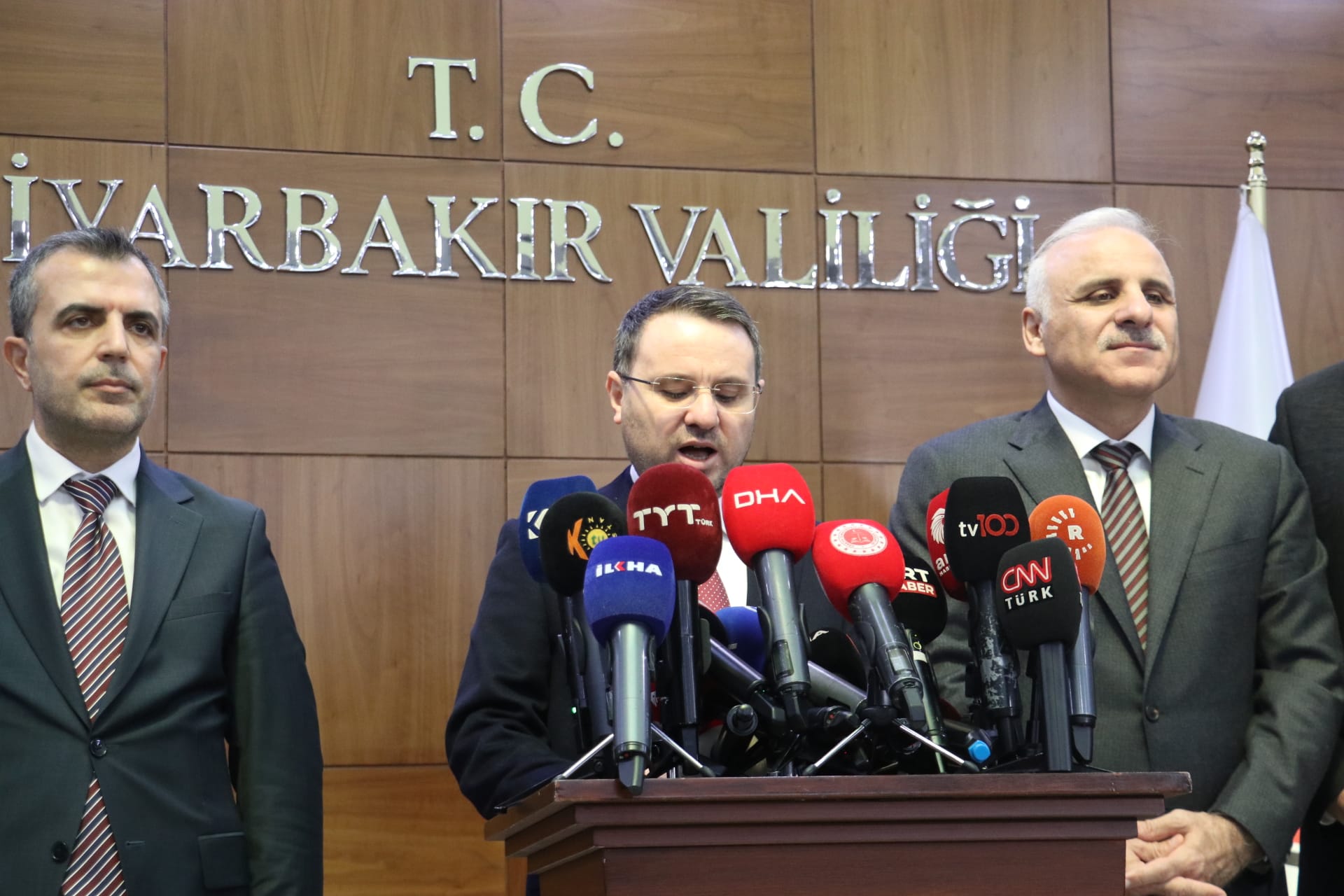 Adalet Bakanı Akın Gürlek Diyarbakır programı