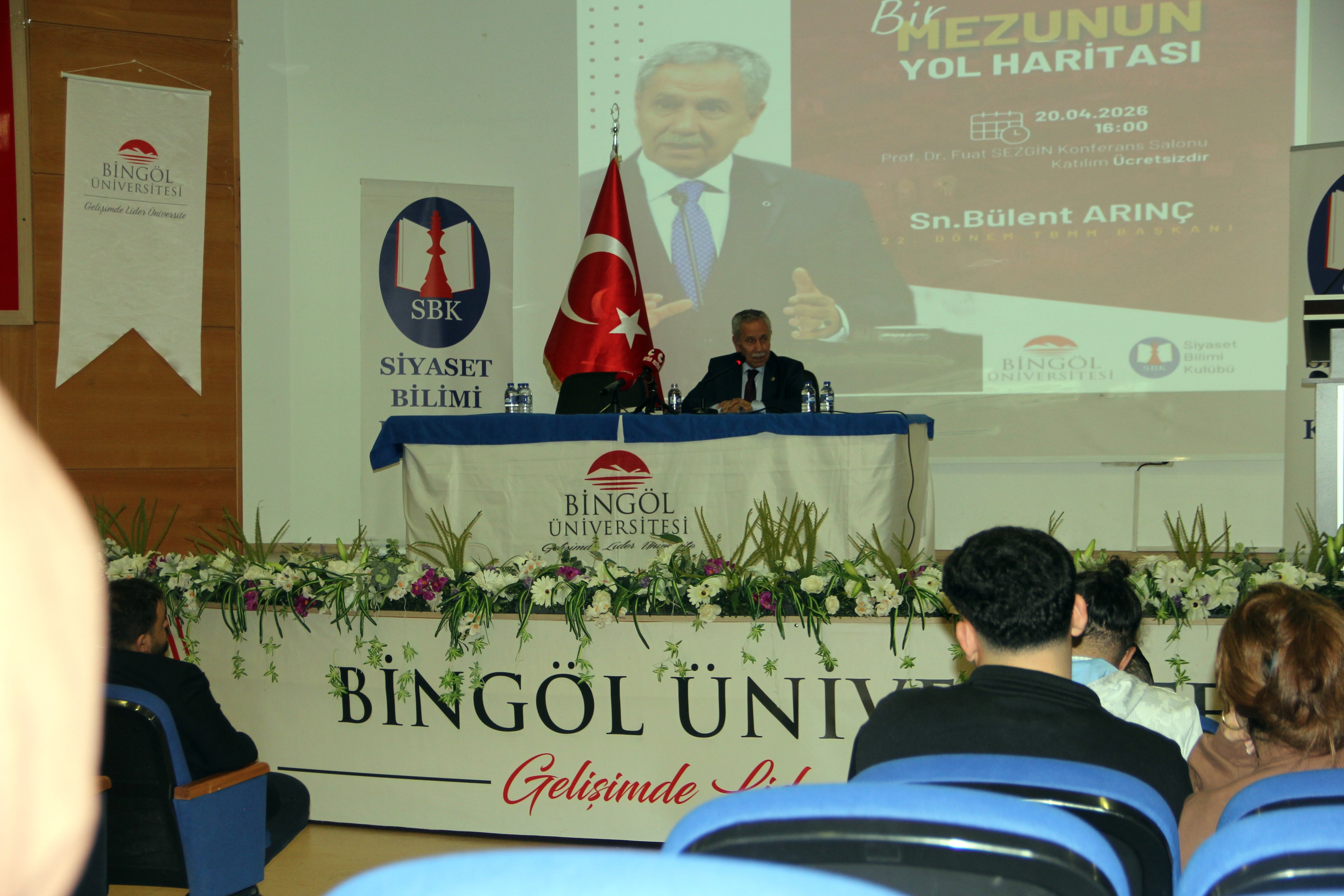 Bülent Arınç konferans salonu