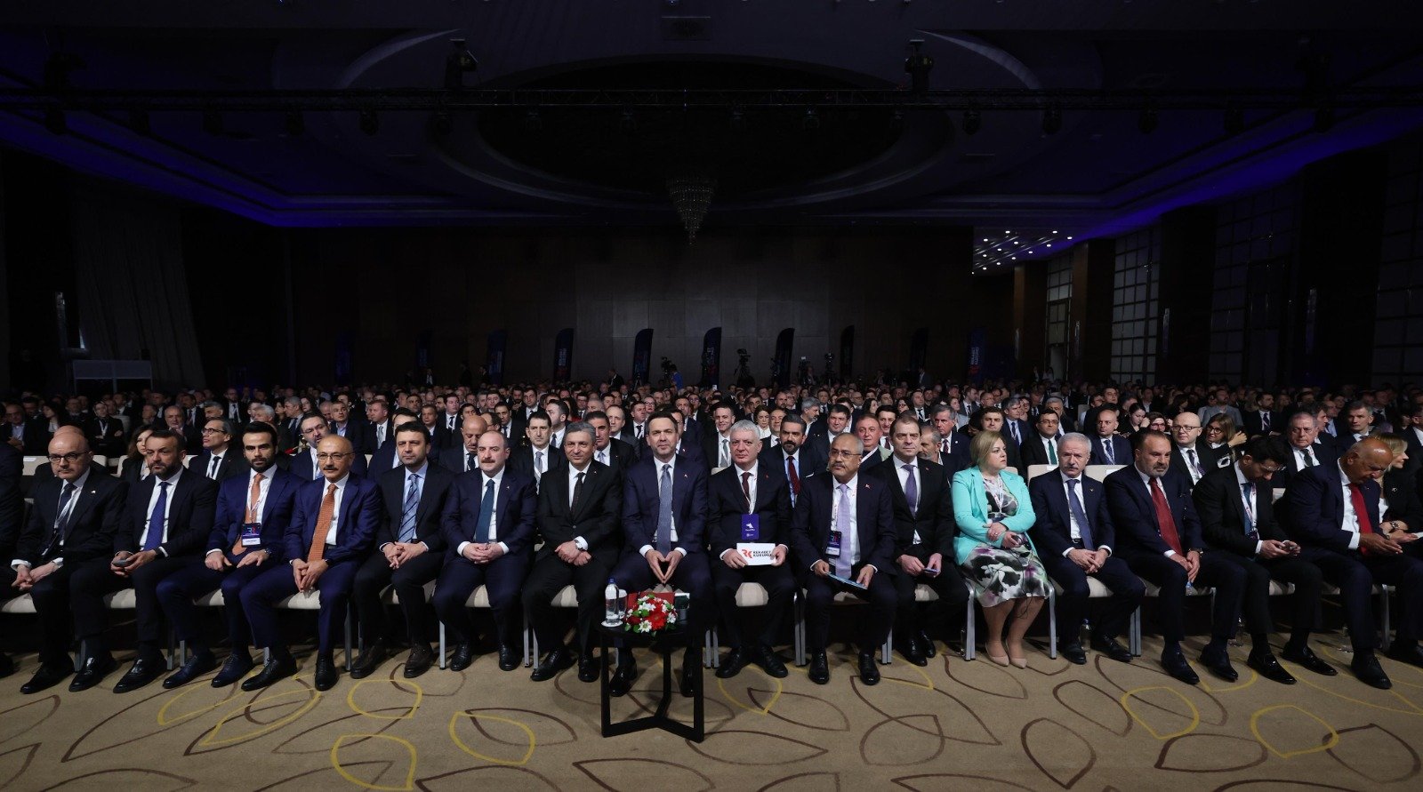 Enerji ve Tabii Kaynaklar Bakanı Alparslan Bayraktar