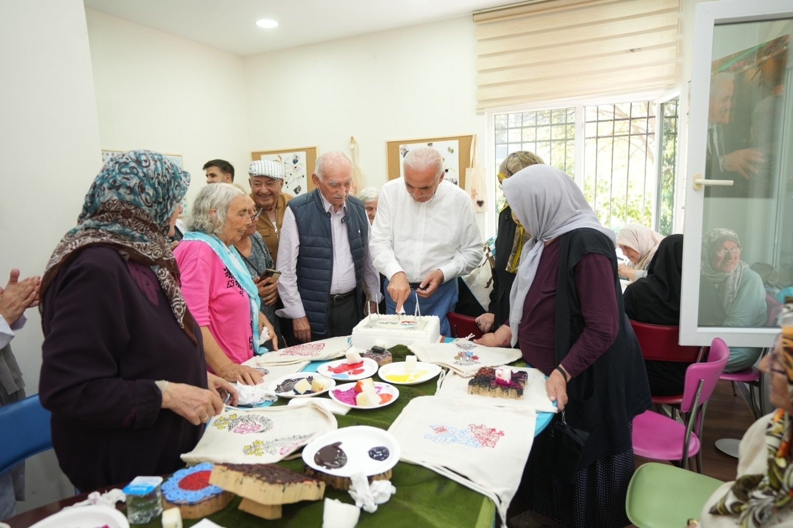 Aktif Yaş-Al projesi atölye çalışmaları