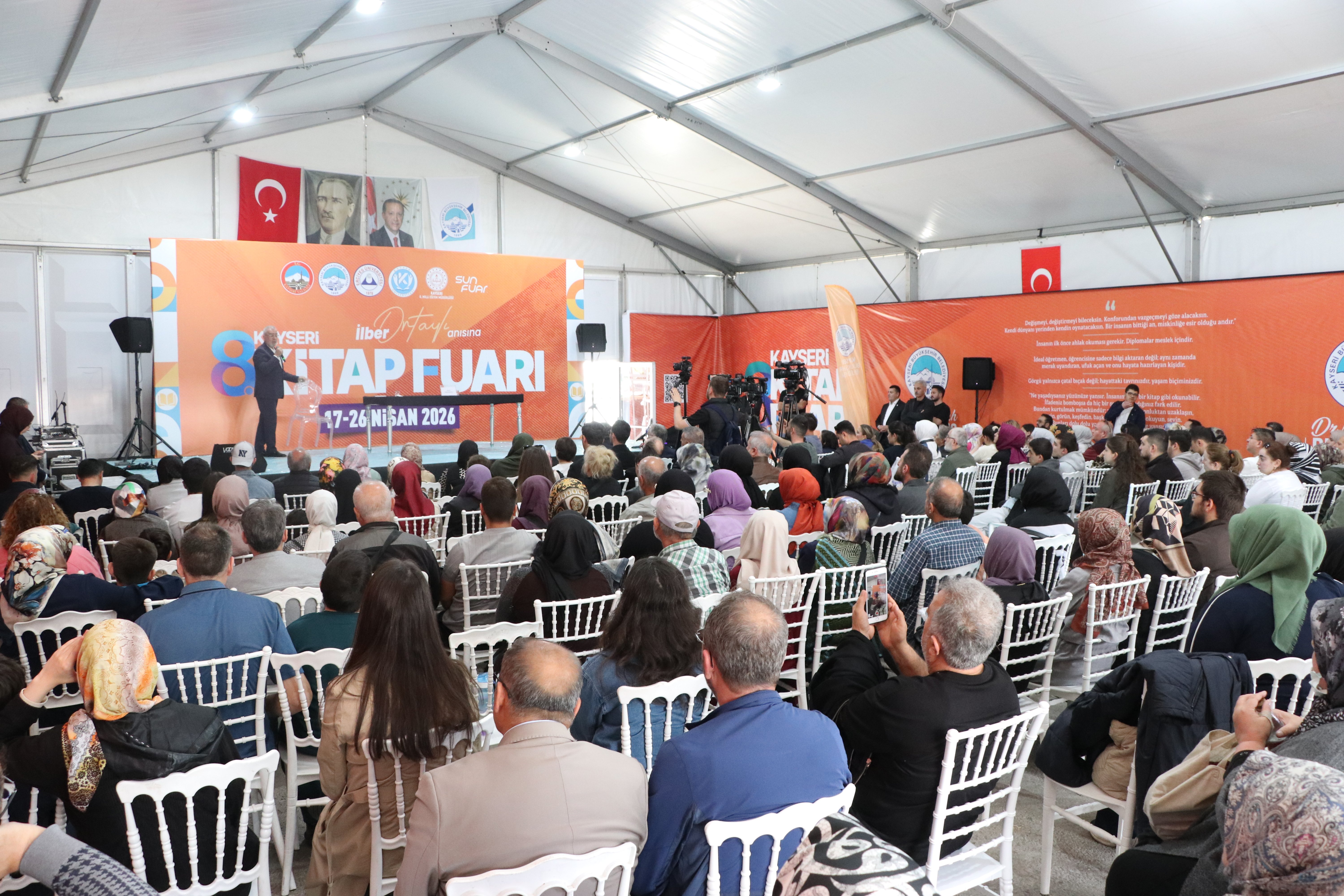 Bahadır Yenişehirlioğlu Kayseri Kitap Fuarı