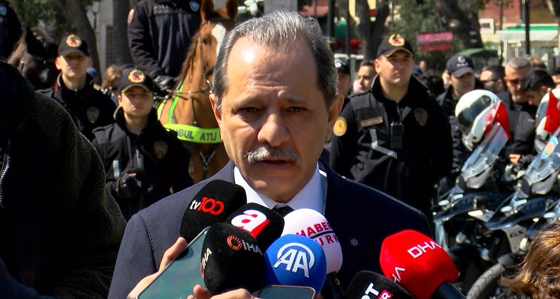 Polis Korteji İstanbul Sokakları