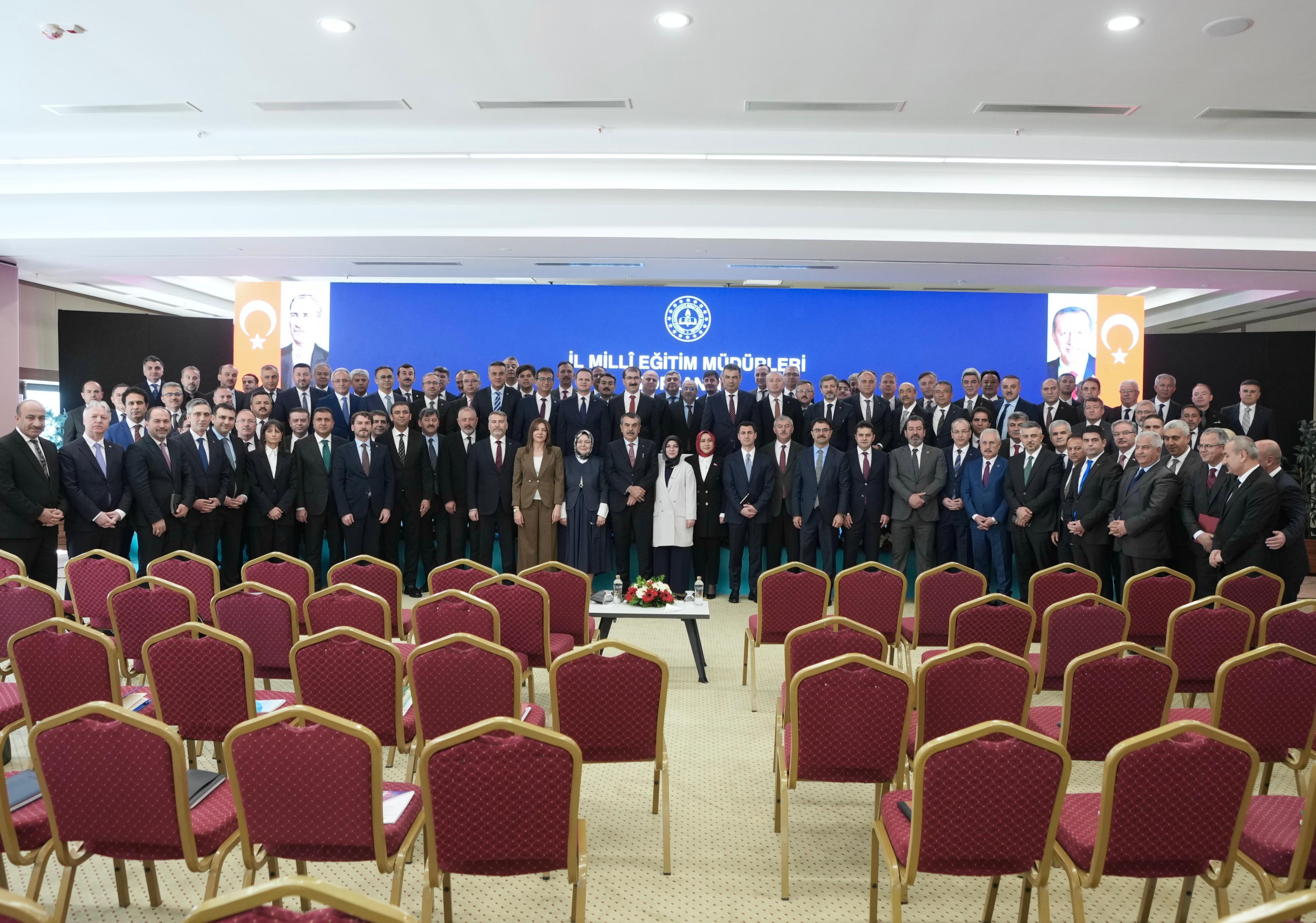 Bakan Yusuf Tekin, il milli eğitim müdürleri toplantısında