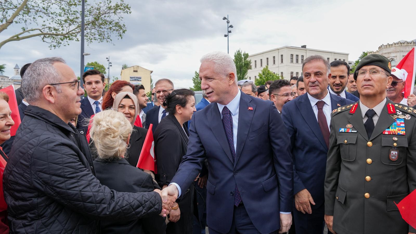 Fetih Yürüyüşü Kalabalık