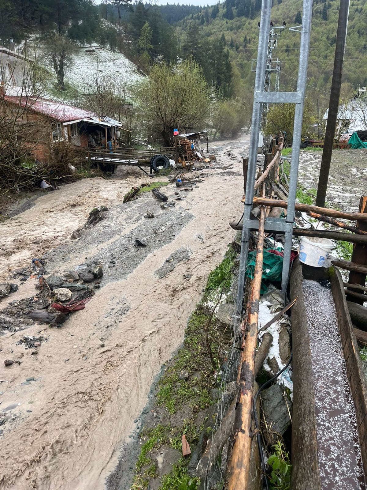 Kastamonu Tosya sel taşkın su baskını