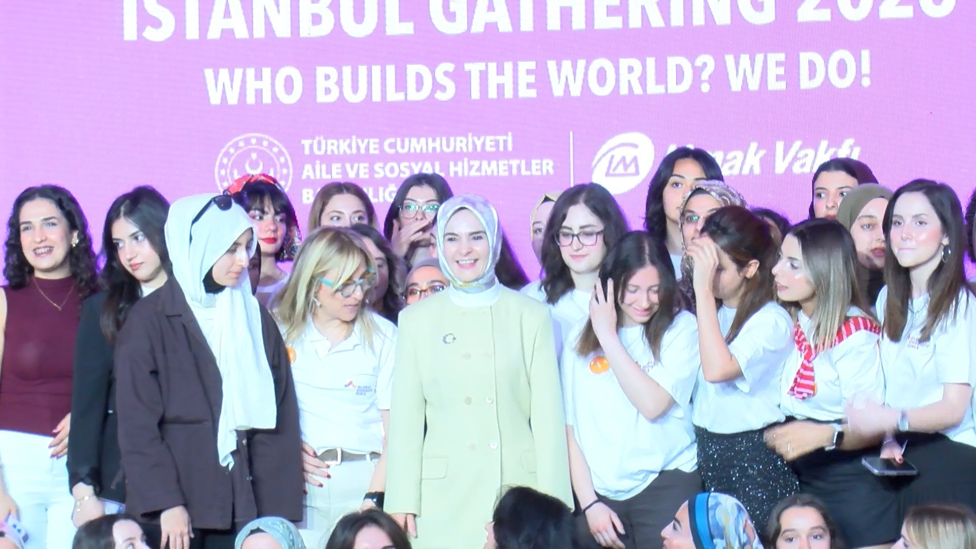 Bakan Göktaş Kız Çocukları Mühendislik