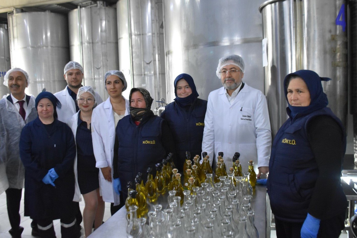 Bakan Yumaklı, Ayvalık Köklü Zeytincilik Fabrikası ziyareti