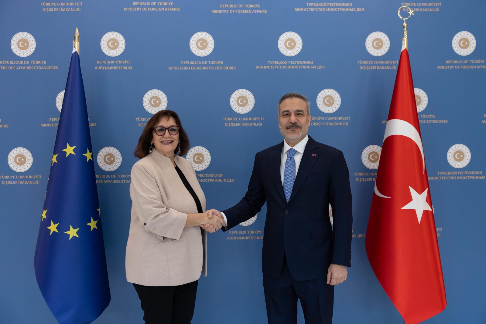 Hakan Fidan ve Dubravka Suica görüşmesi