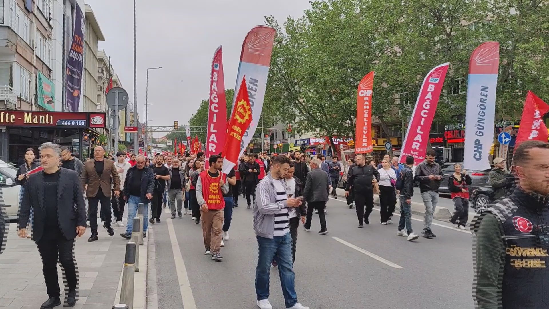 CHP İstanbul yürüyüşü geniş katılım