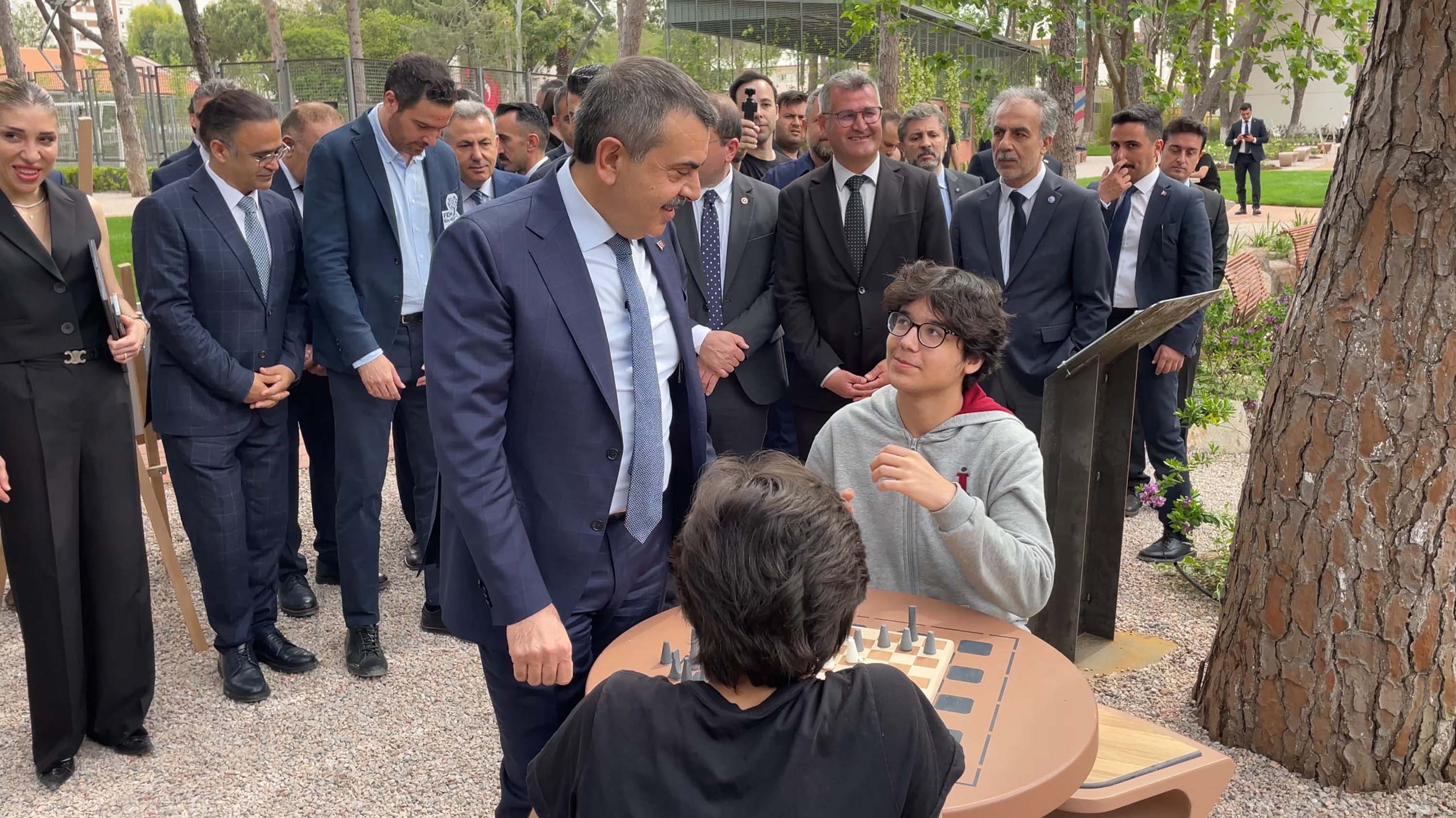 Bakan Yusuf Tekin anaokulu açılışında