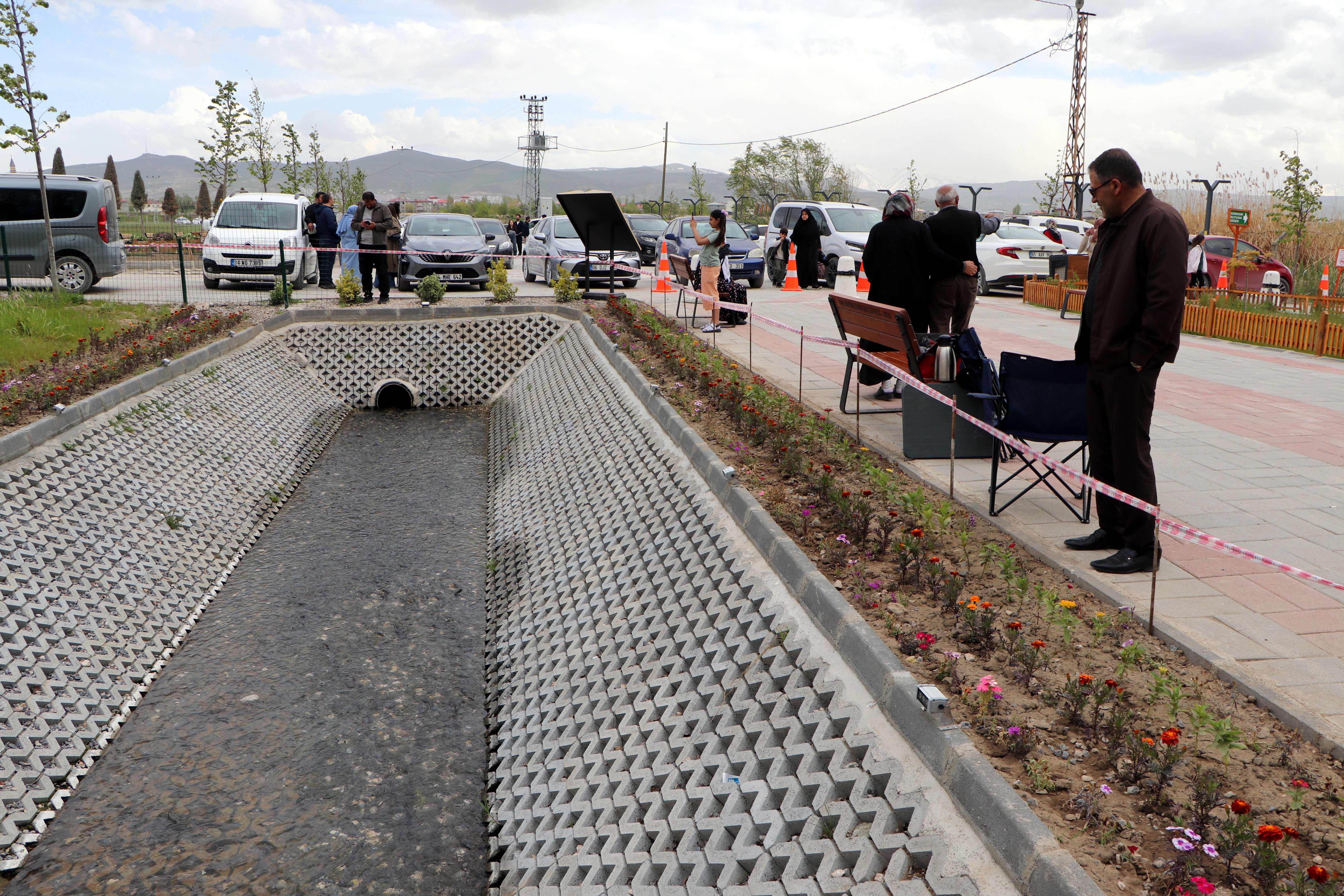 Horhor Kanalı İnci Kefalleri