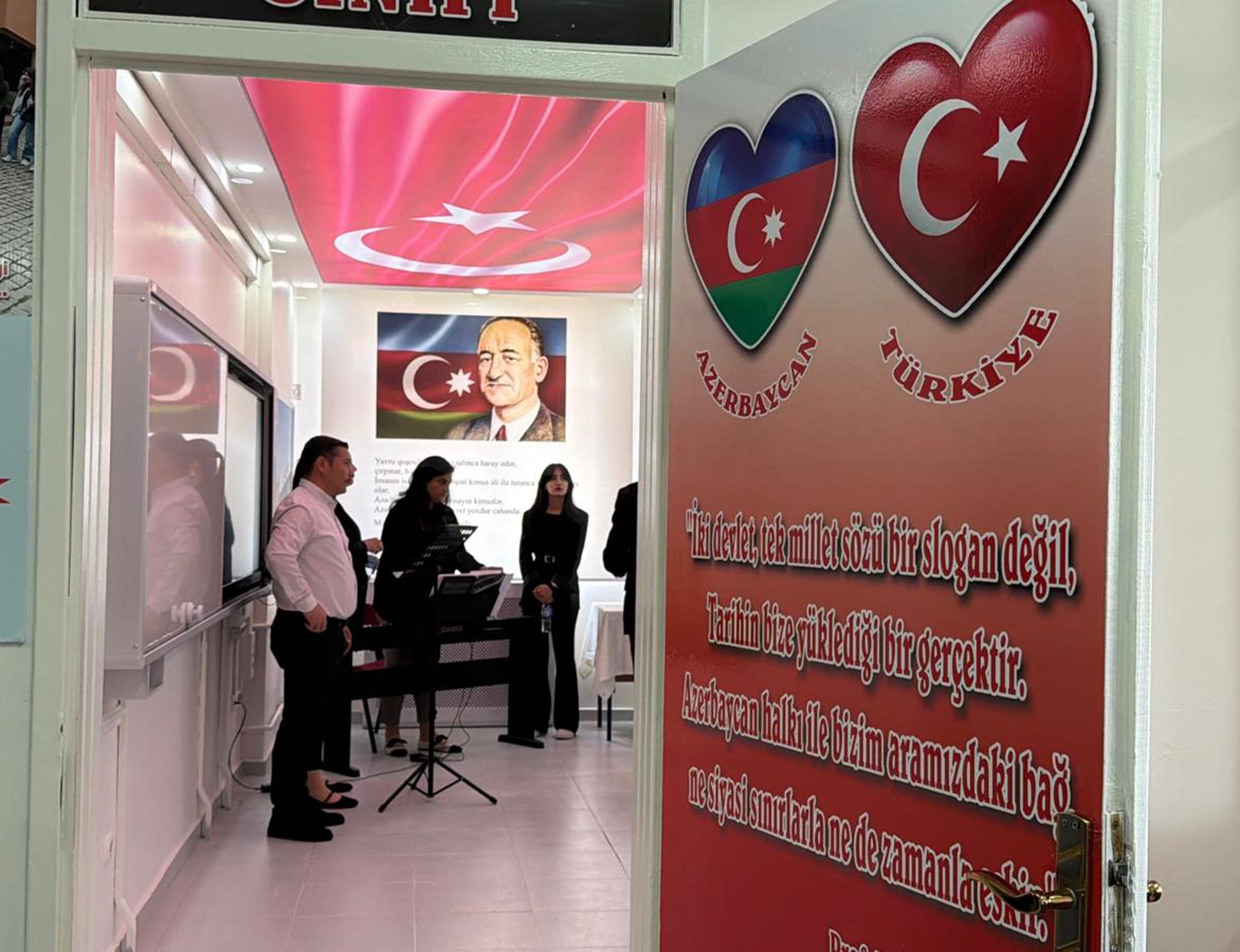 İki Devlet Tek Millet sınıfı iç görünümü