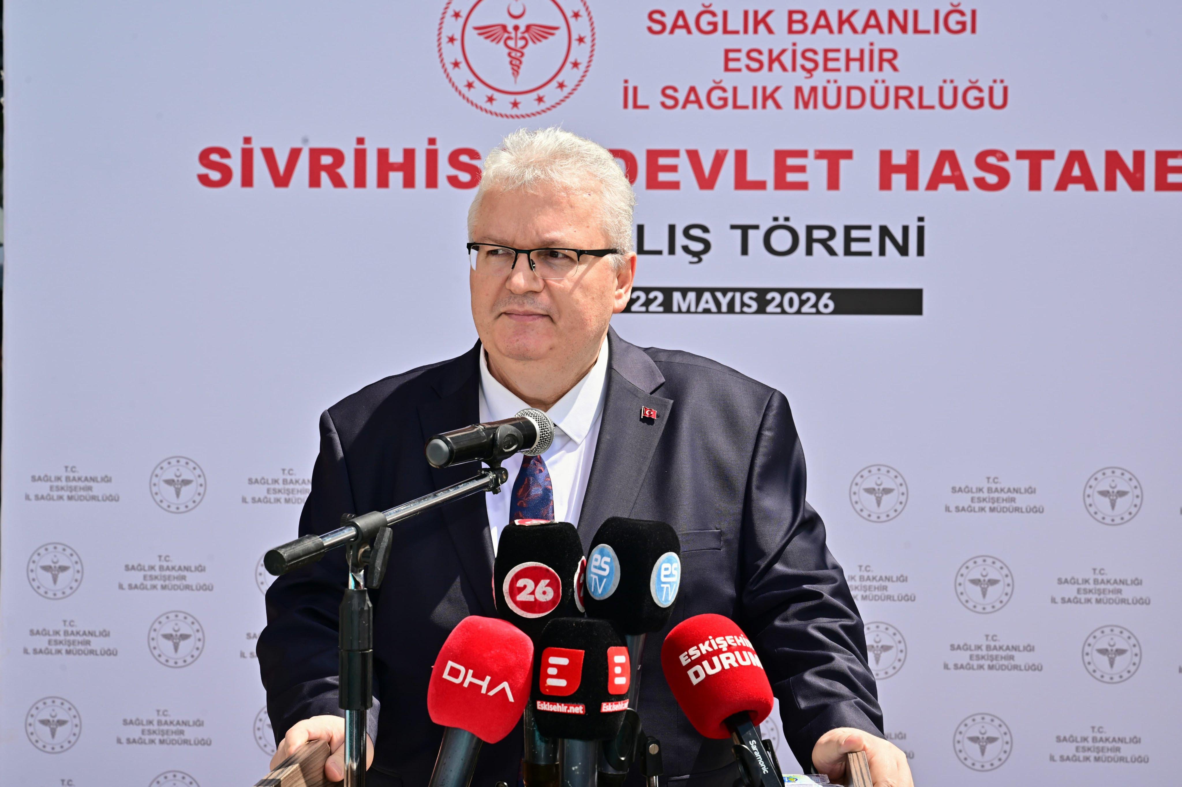 Bakan Yardımcısı Erkoç Hastane Açılışında Sağlık Bakan Yardımcısı Yasin Erkoç, Sivrihisar Devlet Hastanesi açılışında konuşuyor.