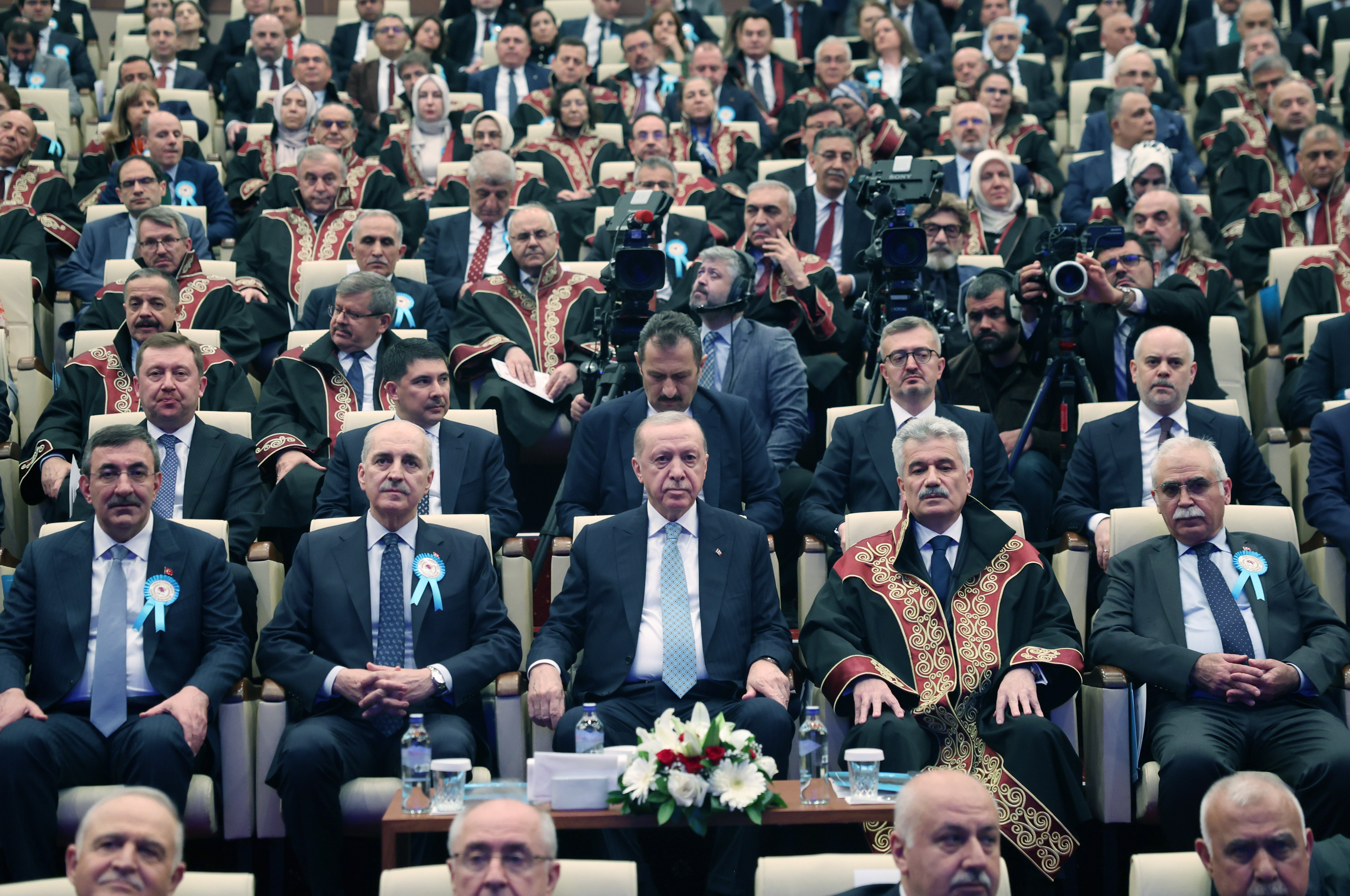 Cumhurbaşkanı Erdoğan konuşmasında reformları anlatıyor
