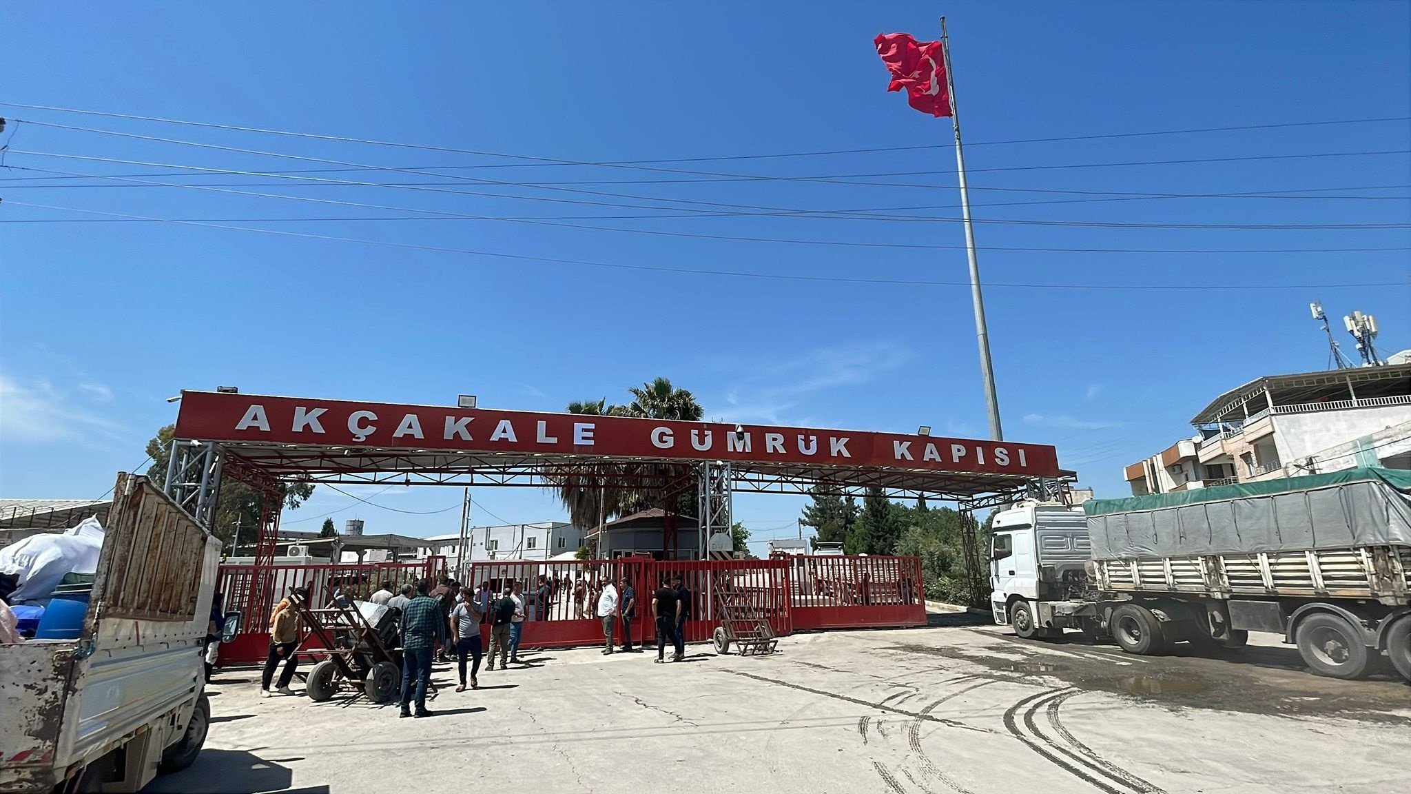 Akçakaleden geçiş yapanlar