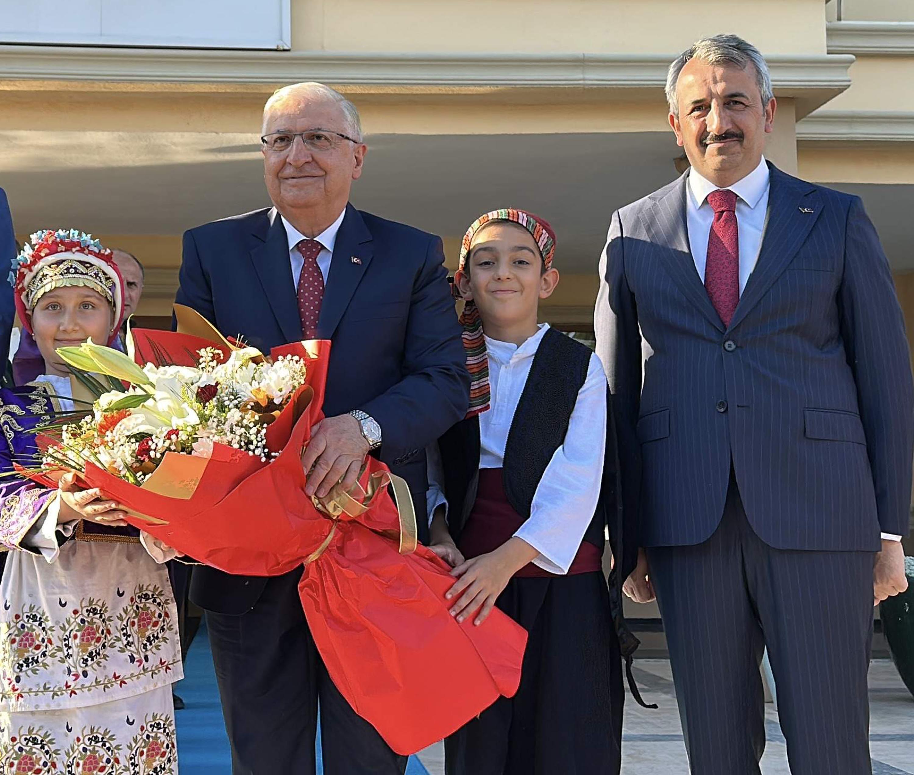 Milli Savunma Bakanı Yaşar Güler Edirne